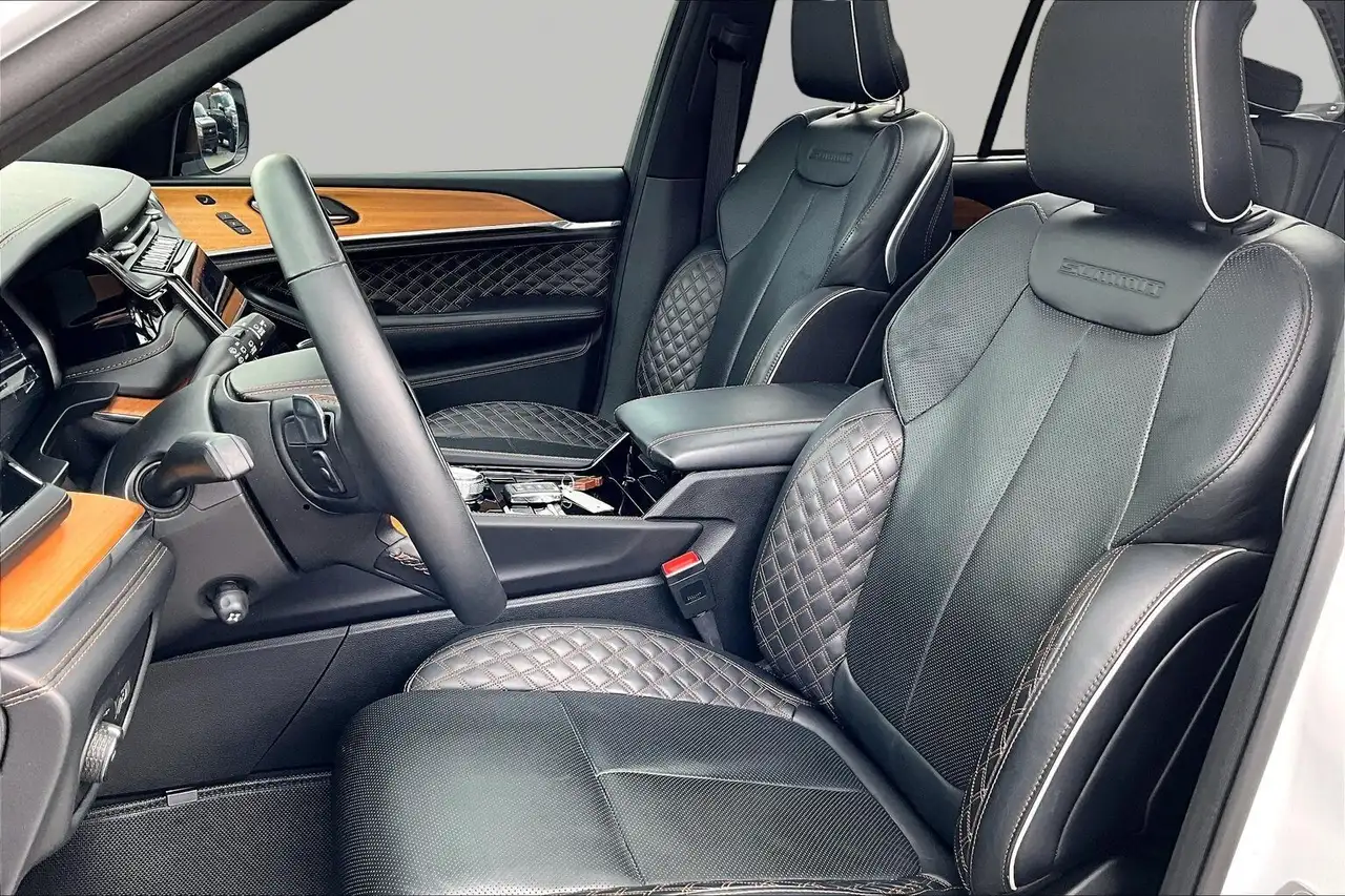 Jeep Grand Cherokee fotografie Jeep Grand Cherokee