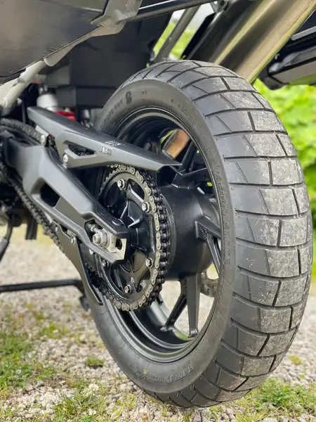 Triumph Tiger 900 - foto 4