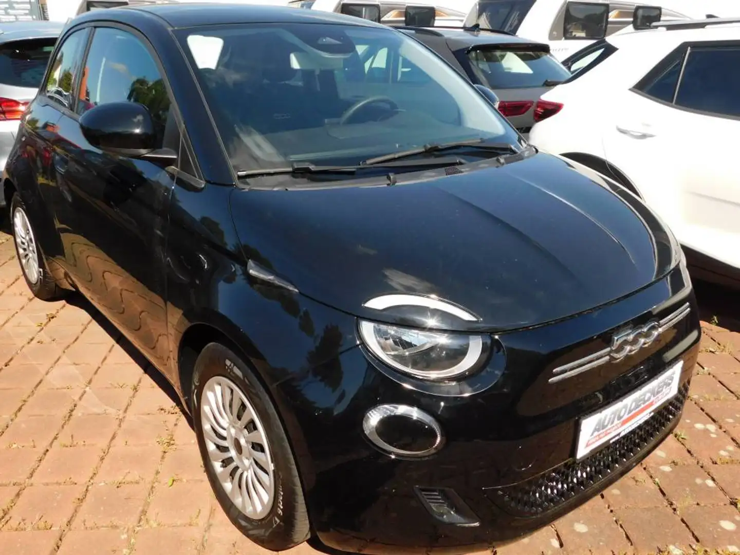 Fiat 500 Elektro 23,8 kWh ACTION KLIMA MIT BATTERIE-ZERTIFI Schwarz - 2