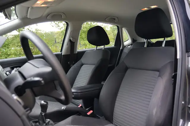 Volkswagen Polo view 11