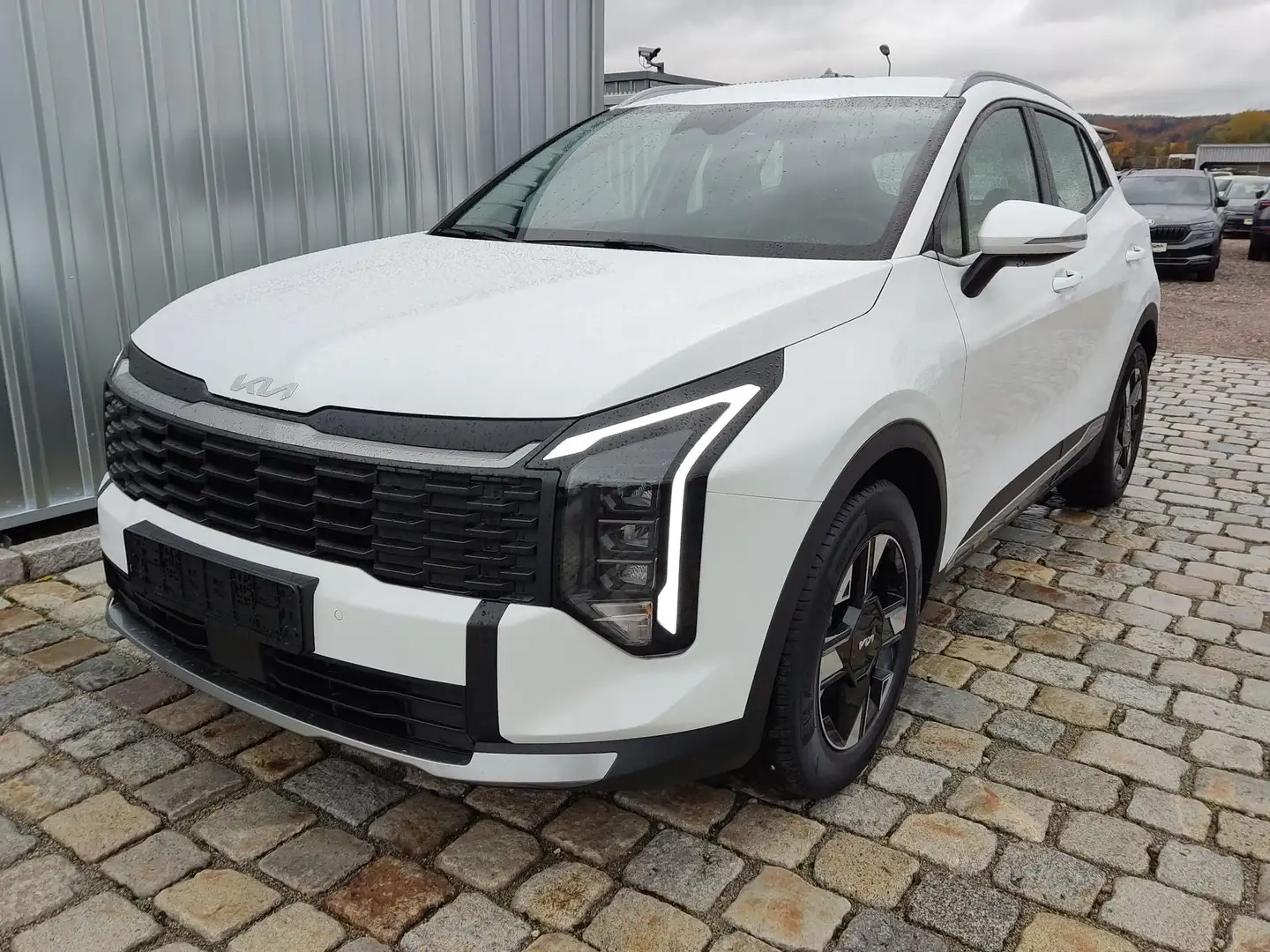 Kia Sportage Urban 1.6 T-GDI 150 PS 7DCT-NEUES MODELL-Navi ... Weiß - 1