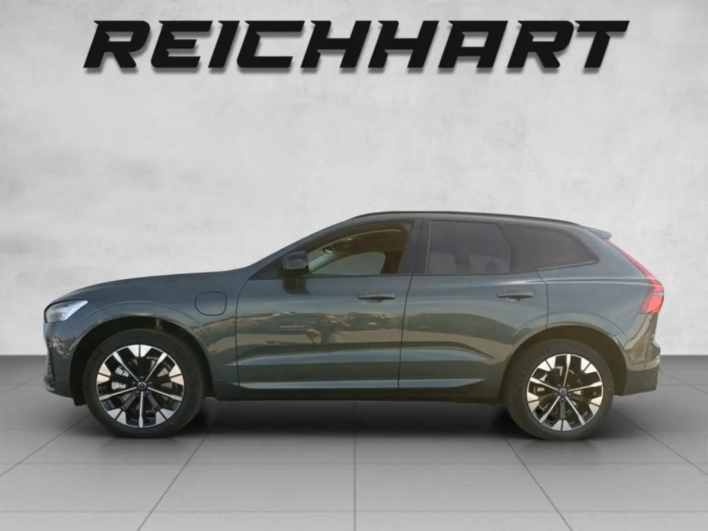 Volvo XC60 Plus, T6 AWD Plug-in Hybrid, Elektrisch/Benzin, Dark Grün - 2