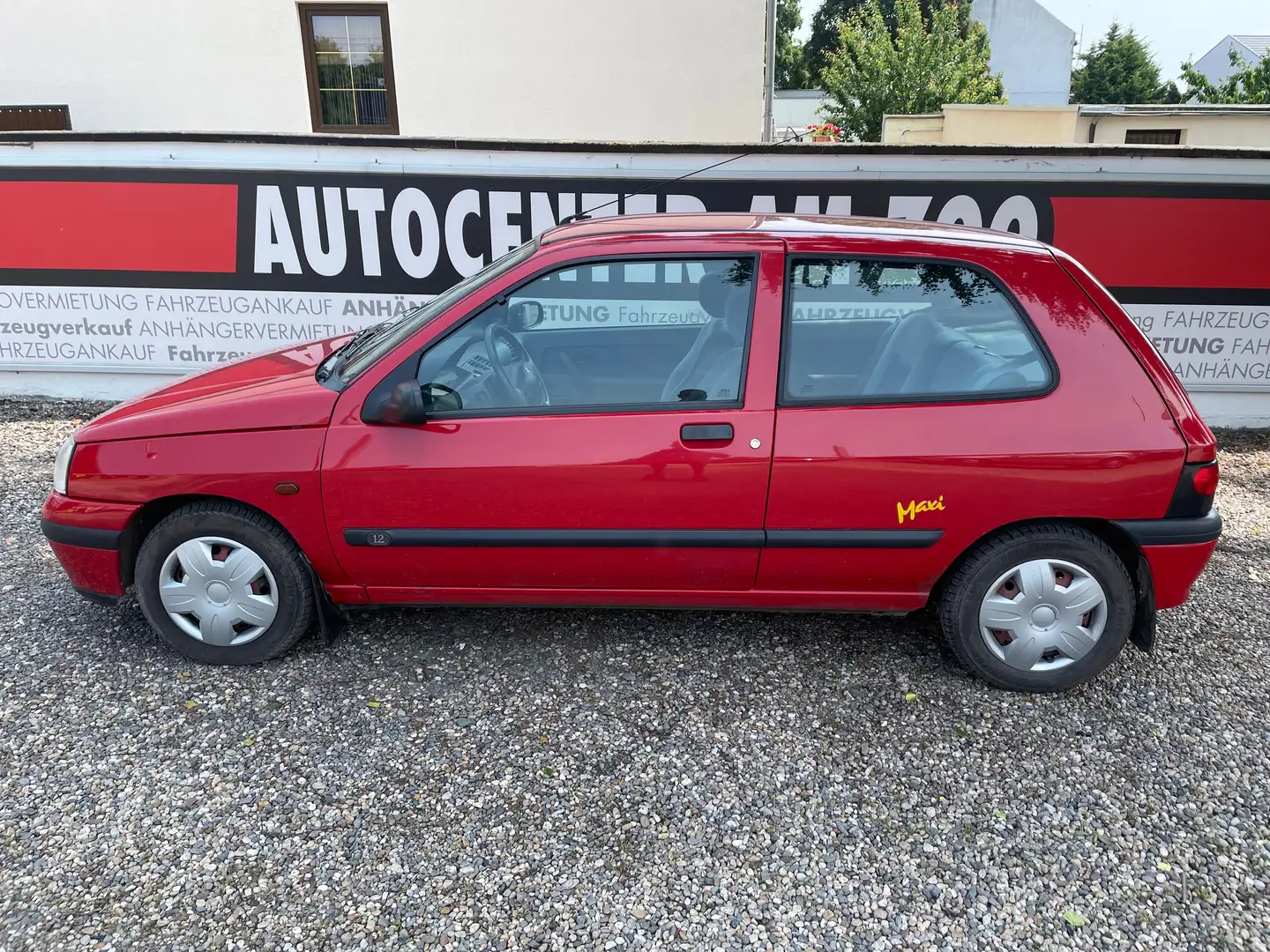 Renault Clio 1.2 Maxi Червоний - 1