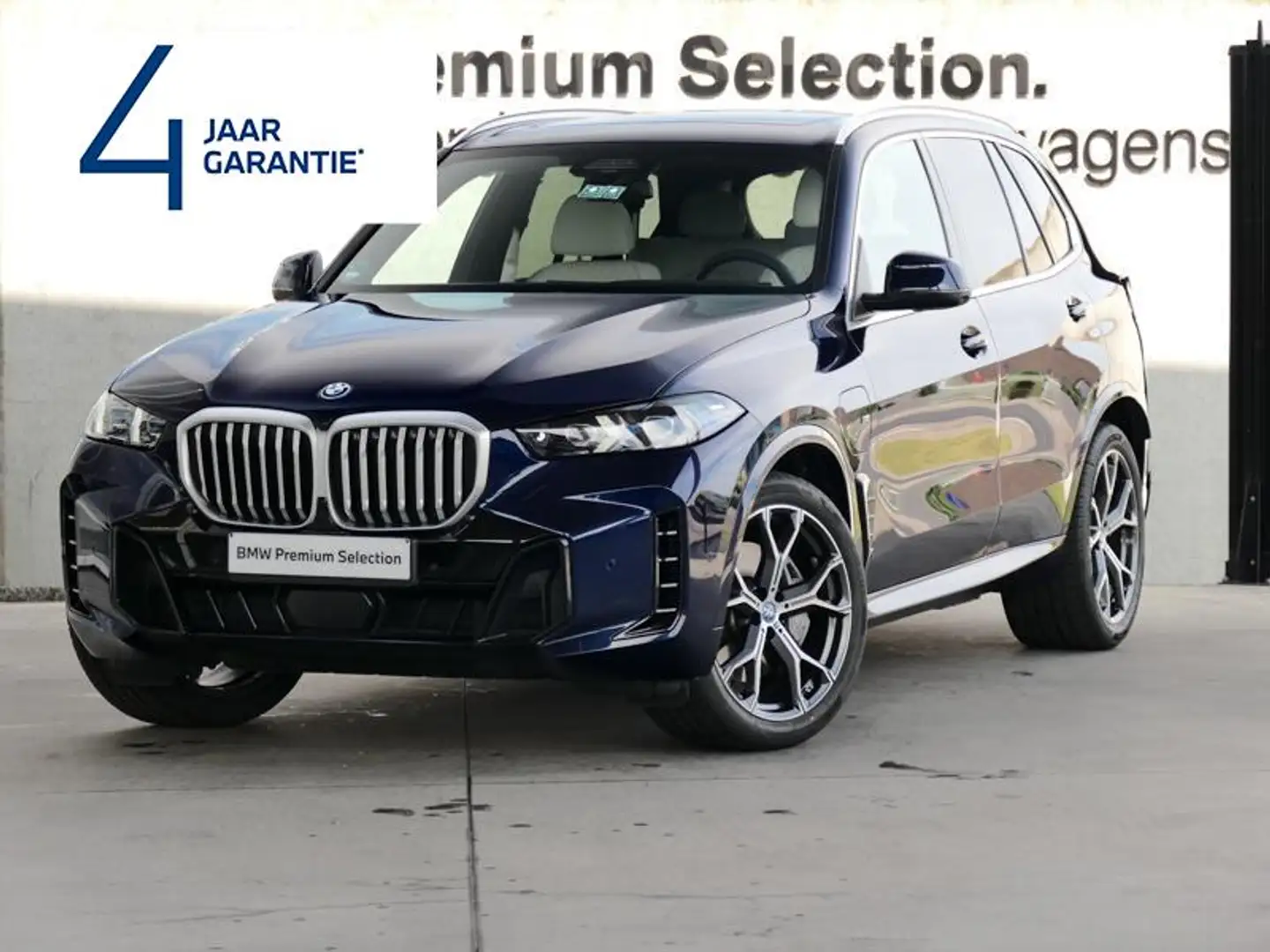 BMW X5 xDrive50e M Sport INDIVIDUAL Bleu - 1