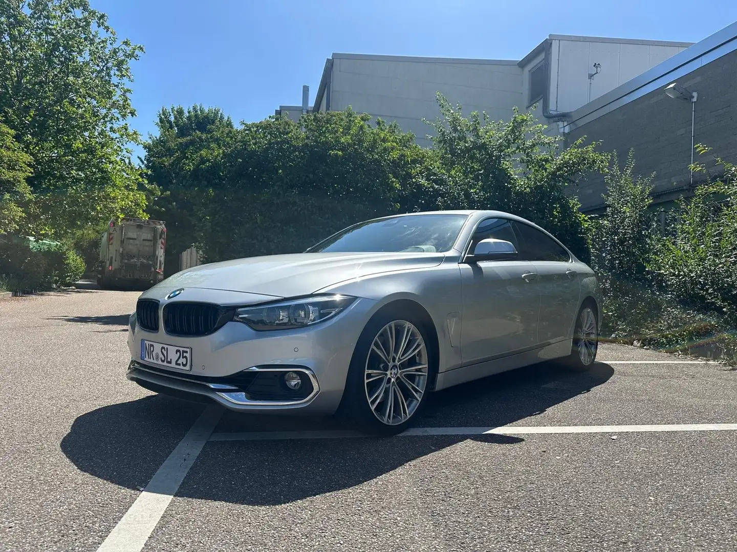 BMW 440 440i Gran CoupeAut.Luxury Line/DeutschesFahrzeug Silber - 2