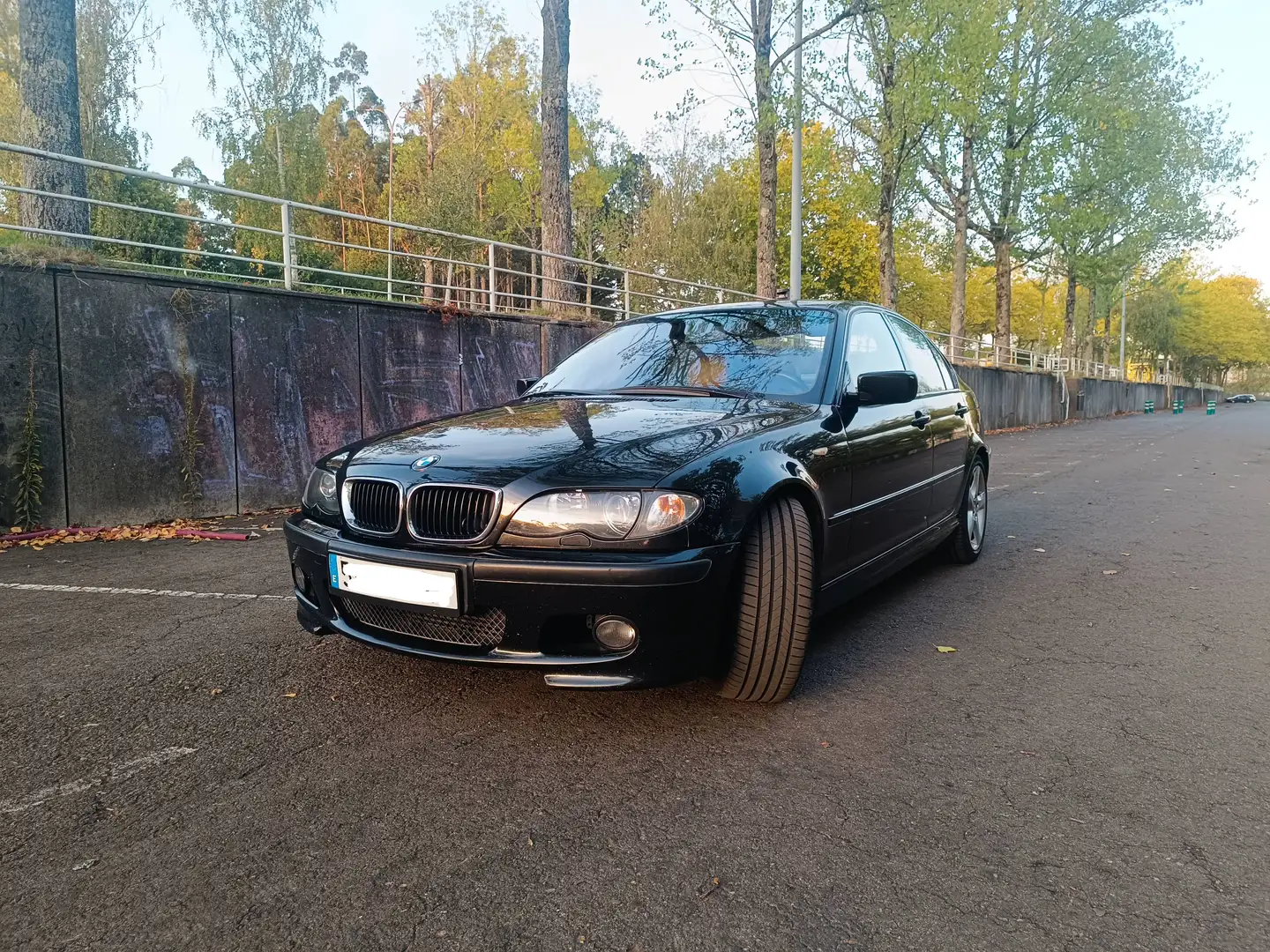 BMW 320 320d Negro - 1