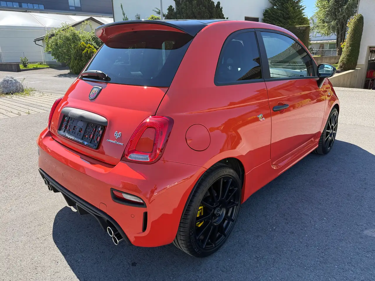 Abarth 695 2024