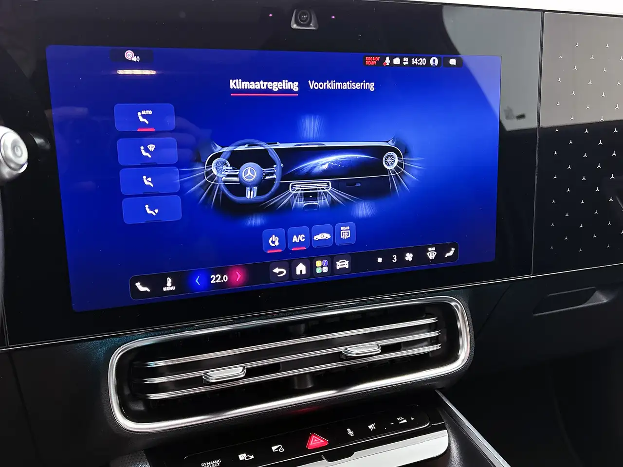 Mercedes-Benz CLA 2026 — фото 10