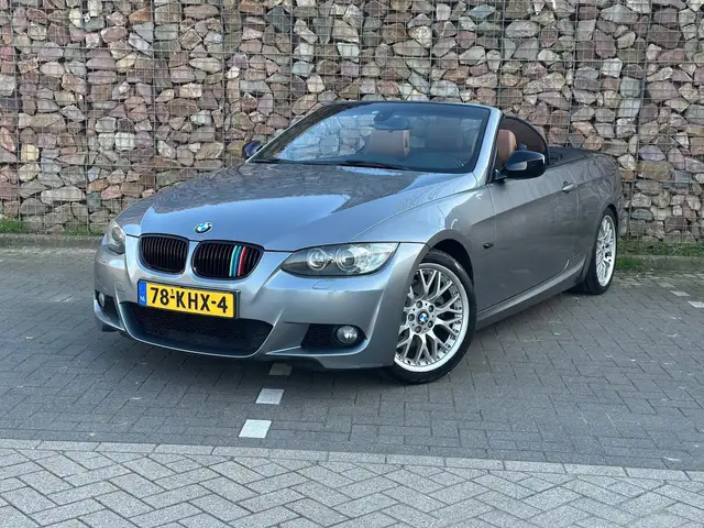 BMW 325 3-serie Cabrio 325i Executive