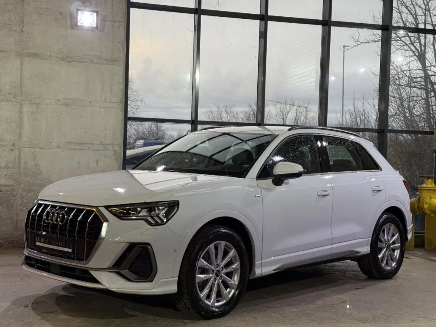 Audi Q3 45 S line Matrix Rü-Kamera VirtualCockpit AHK Blanc - 2