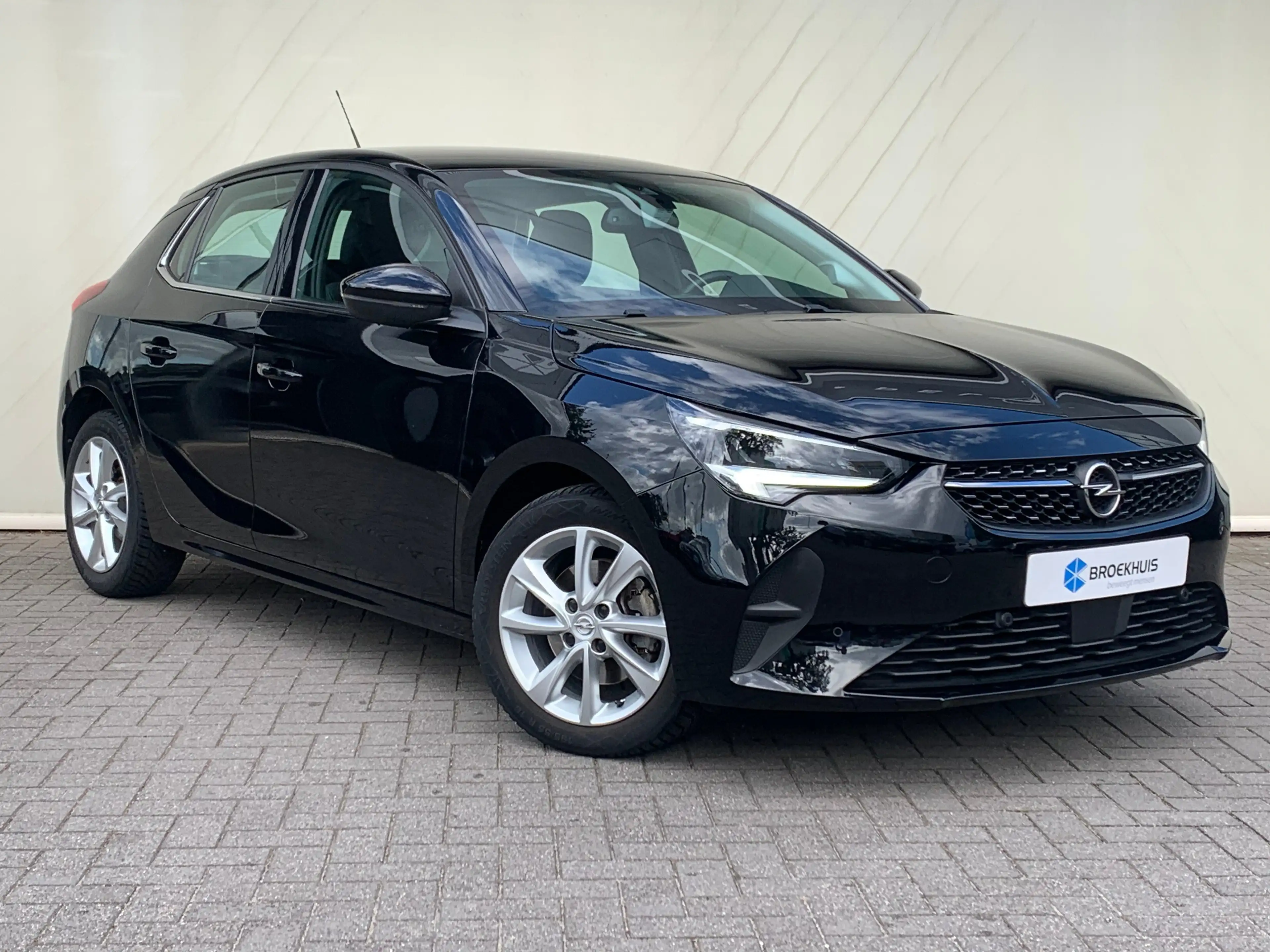 Opel Corsa 1.2 Elegance Airco | Camera | Cruise Control | DAB — photo 3