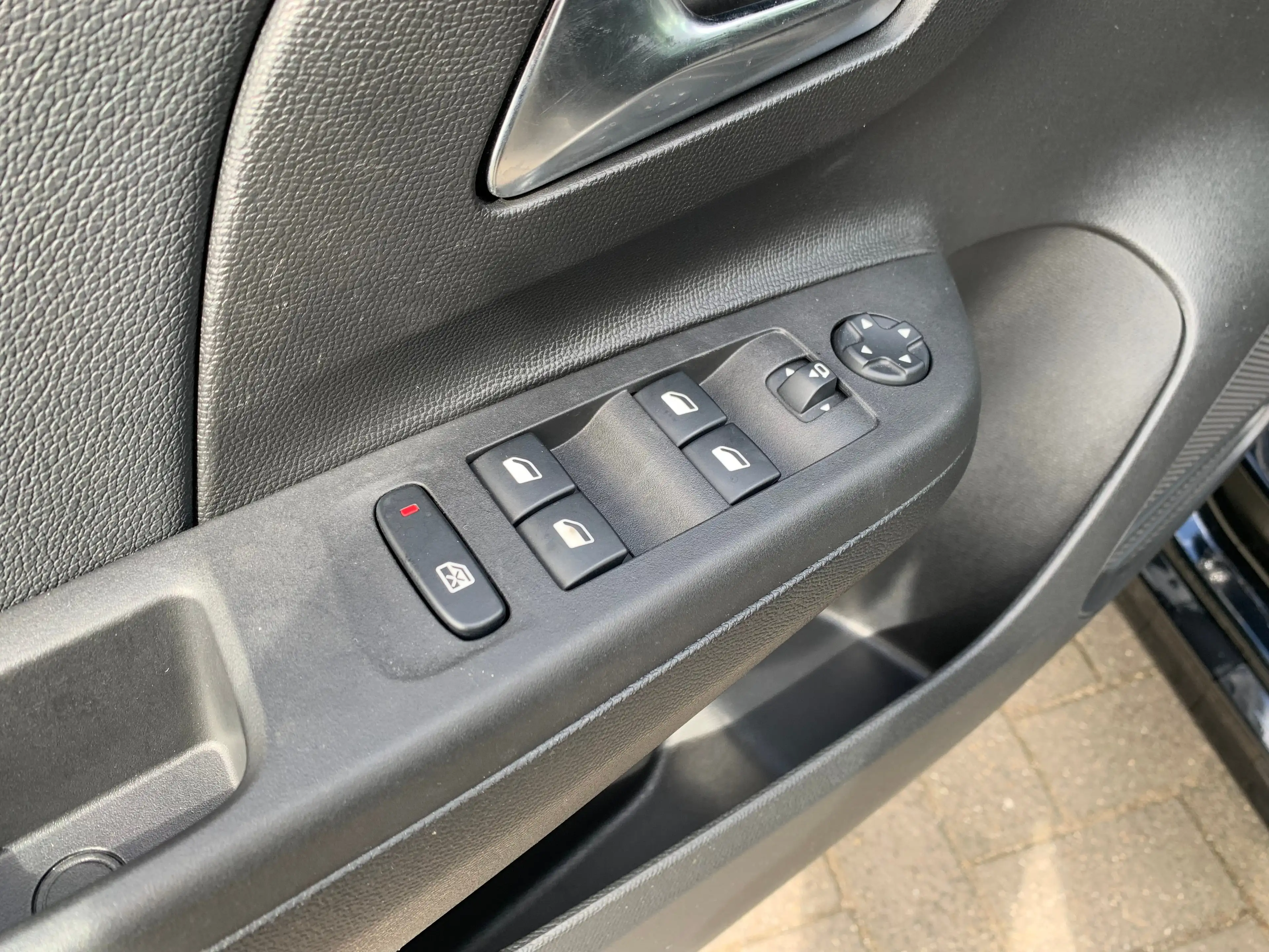 Opel Corsa 1.2 Elegance Airco | Camera | Cruise Control | DAB — photo 9