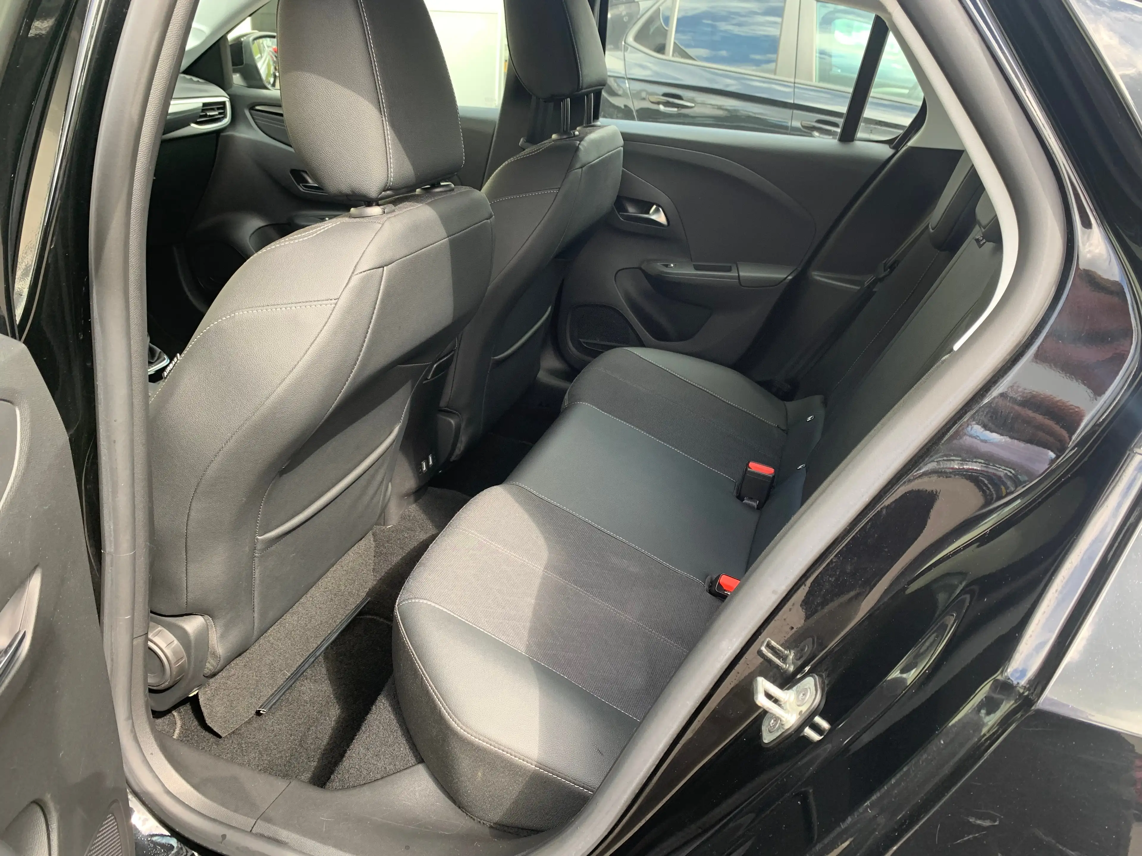 Opel Corsa 1.2 Elegance Airco | Camera | Cruise Control | DAB — photo 30