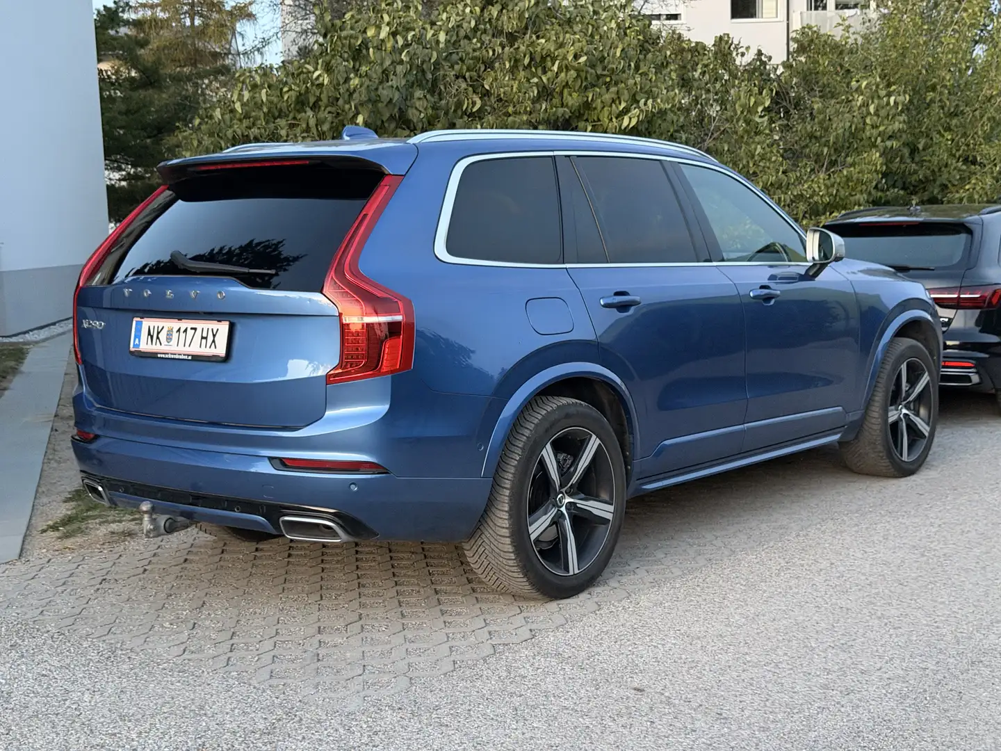 Volvo XC90 D4 R-Design - 2