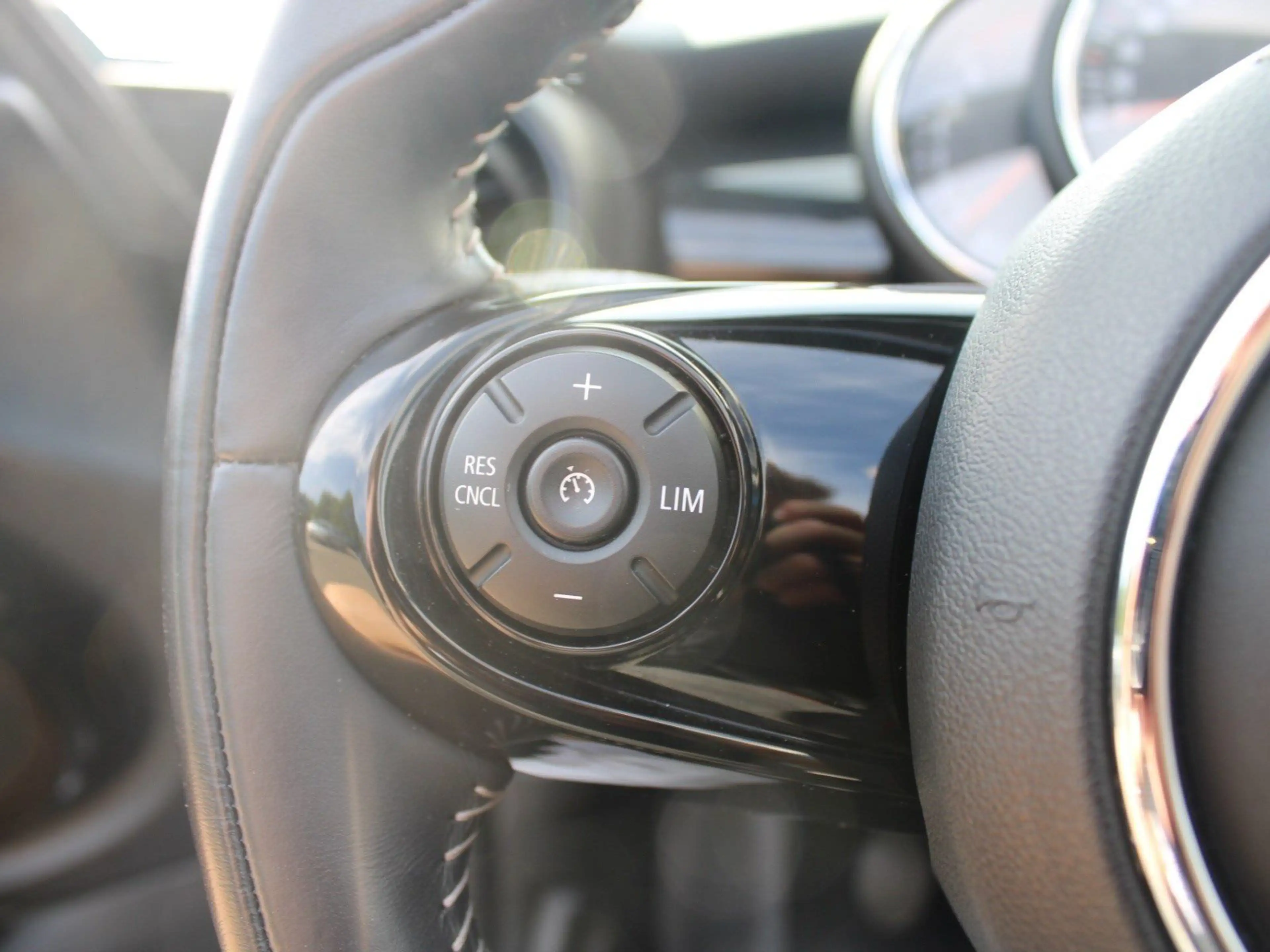 MINI Cooper S Cabrio — photo 13