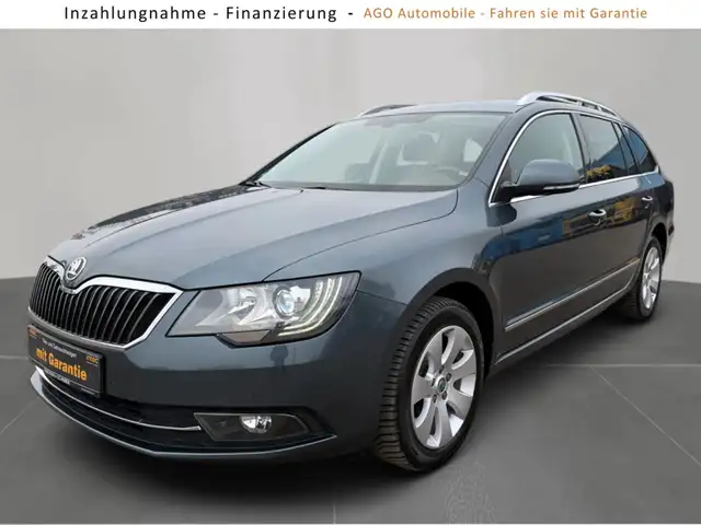 Skoda Superb Combi Elegance Navi AHK