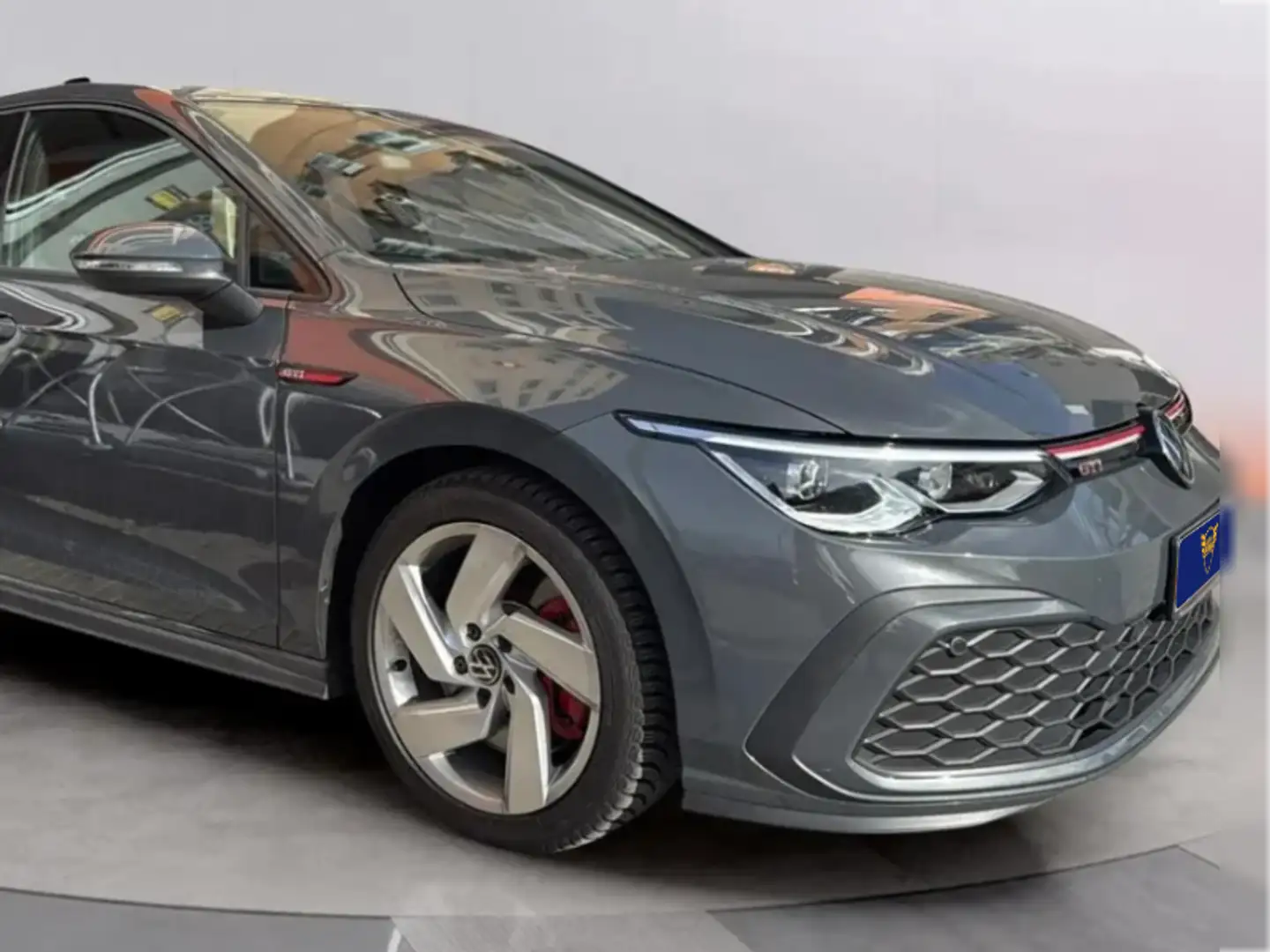 Volkswagen Golf GTI 2.0 TSI DSG 180kW Gris - 2