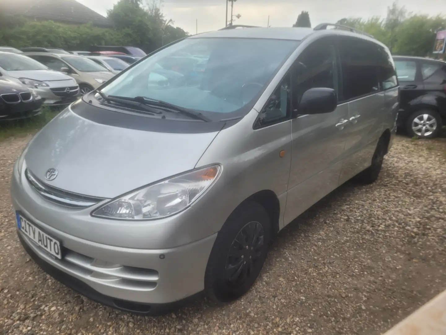 Toyota Previa 2.4 linea luna Silber - 1