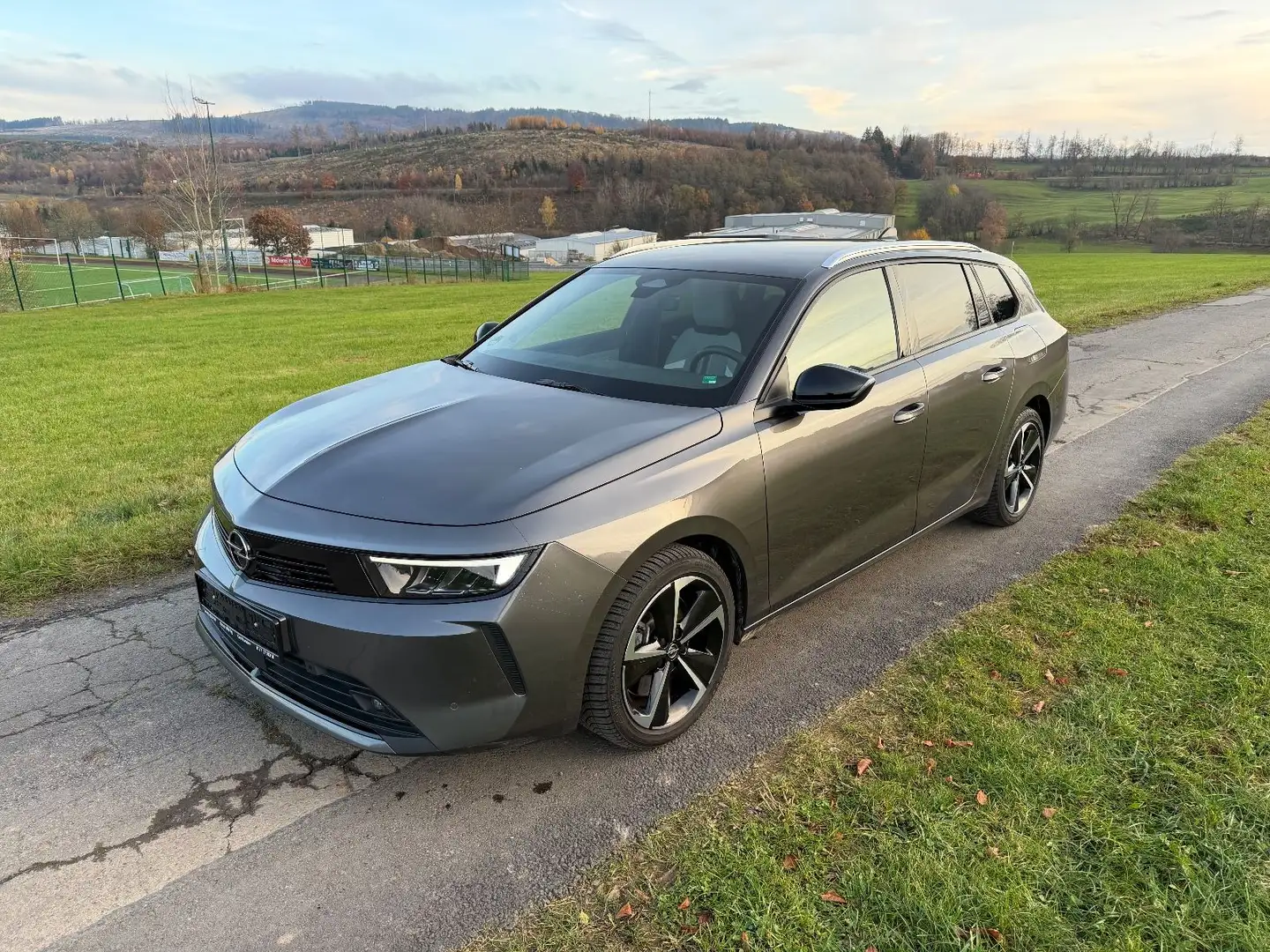 Opel Astra L Sports Tourer Elegance Plug-in-Hybrid Grigio - 2