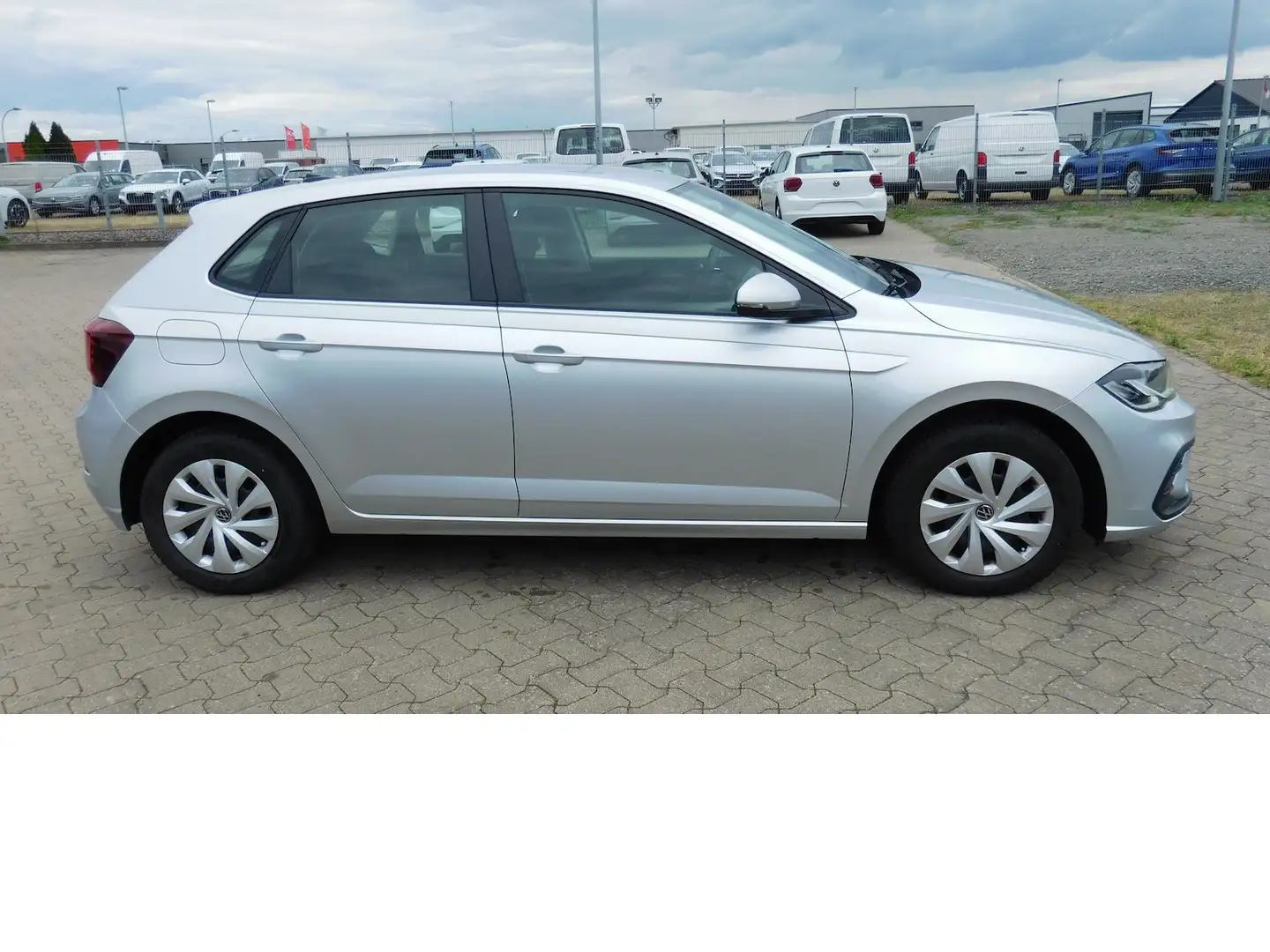 Volkswagen Polo 1.0 Fresh MPI BMT 4Trg Klima Navi Silber - 2