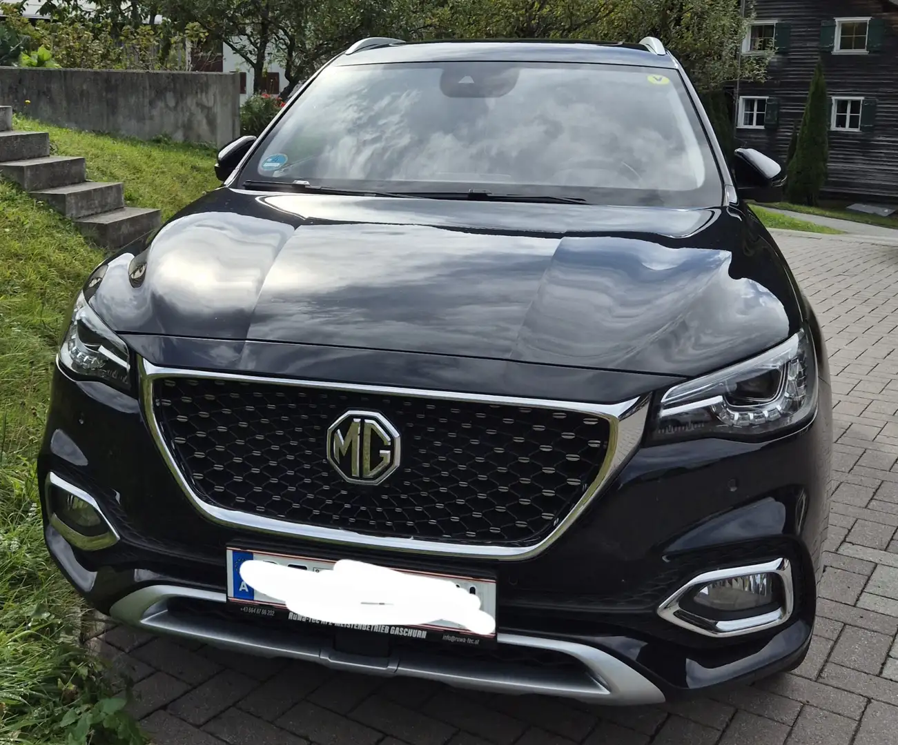 MG EHS 1,5T GDI PHEV Luxury Aut. - 2