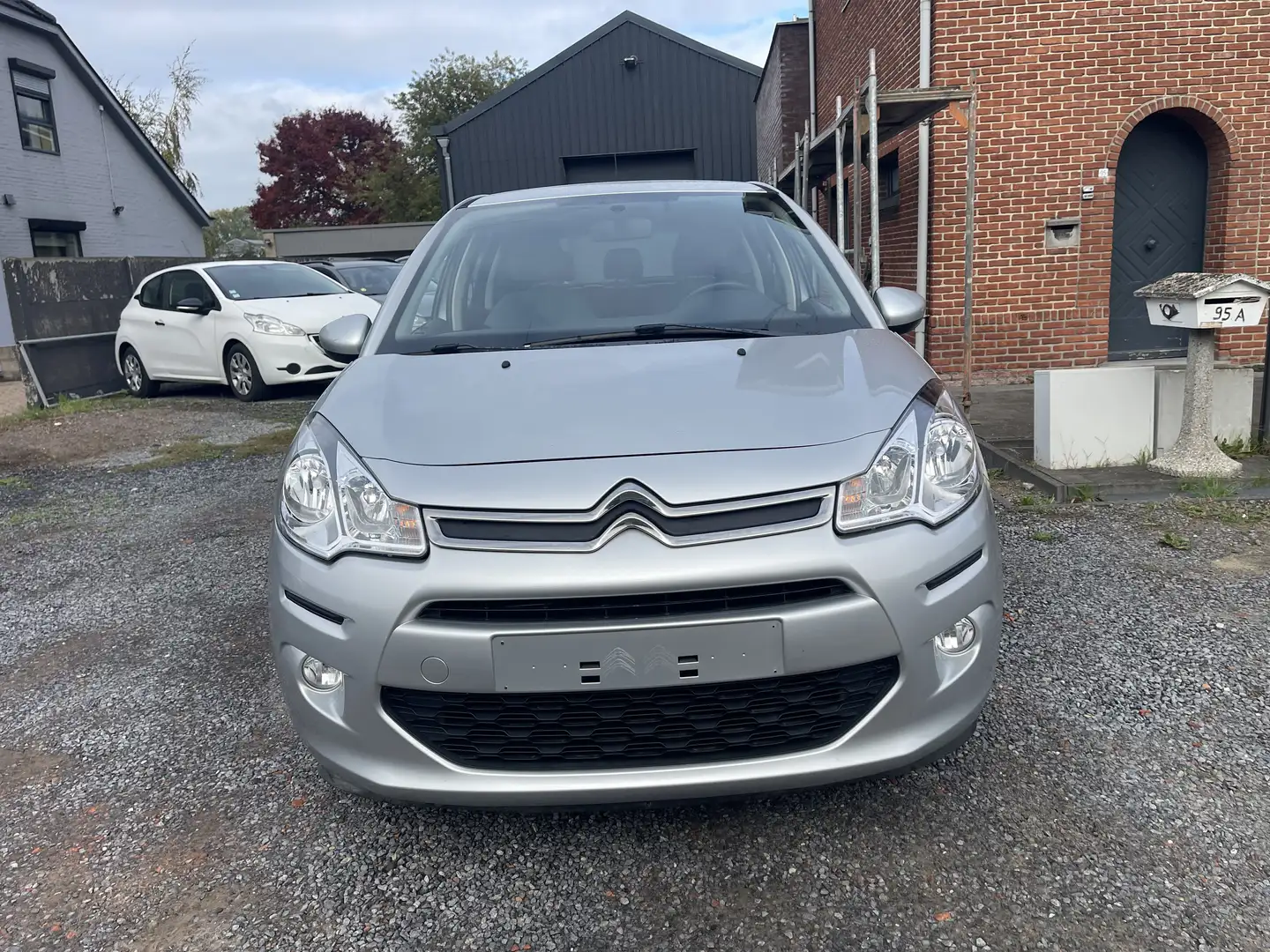 Citroen C3 1.0 VTi Benzine,Airco,Cruise..,Motor Probleem!! Grijs - 2