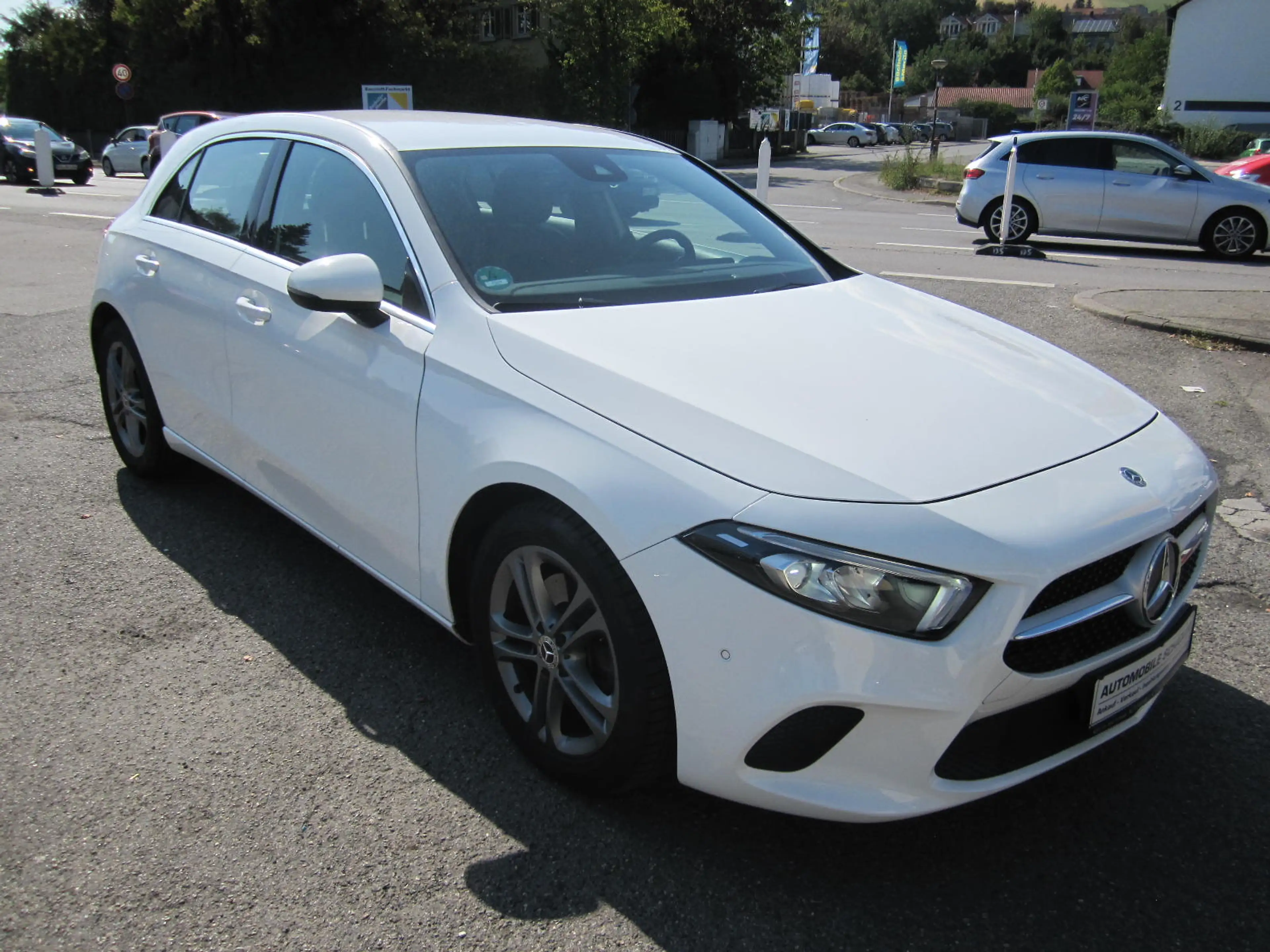 Mercedes-Benz A 220 Urban-/Progressive ~ Automatik ~ Navi ~ — photo 2