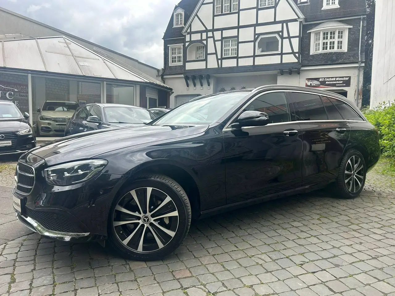 Mercedes-Benz E 300