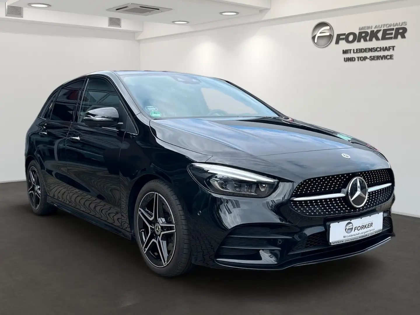 Mercedes-Benz B 200 AMG Line 4Matic Night Multib. LED Winterrä Black - 2