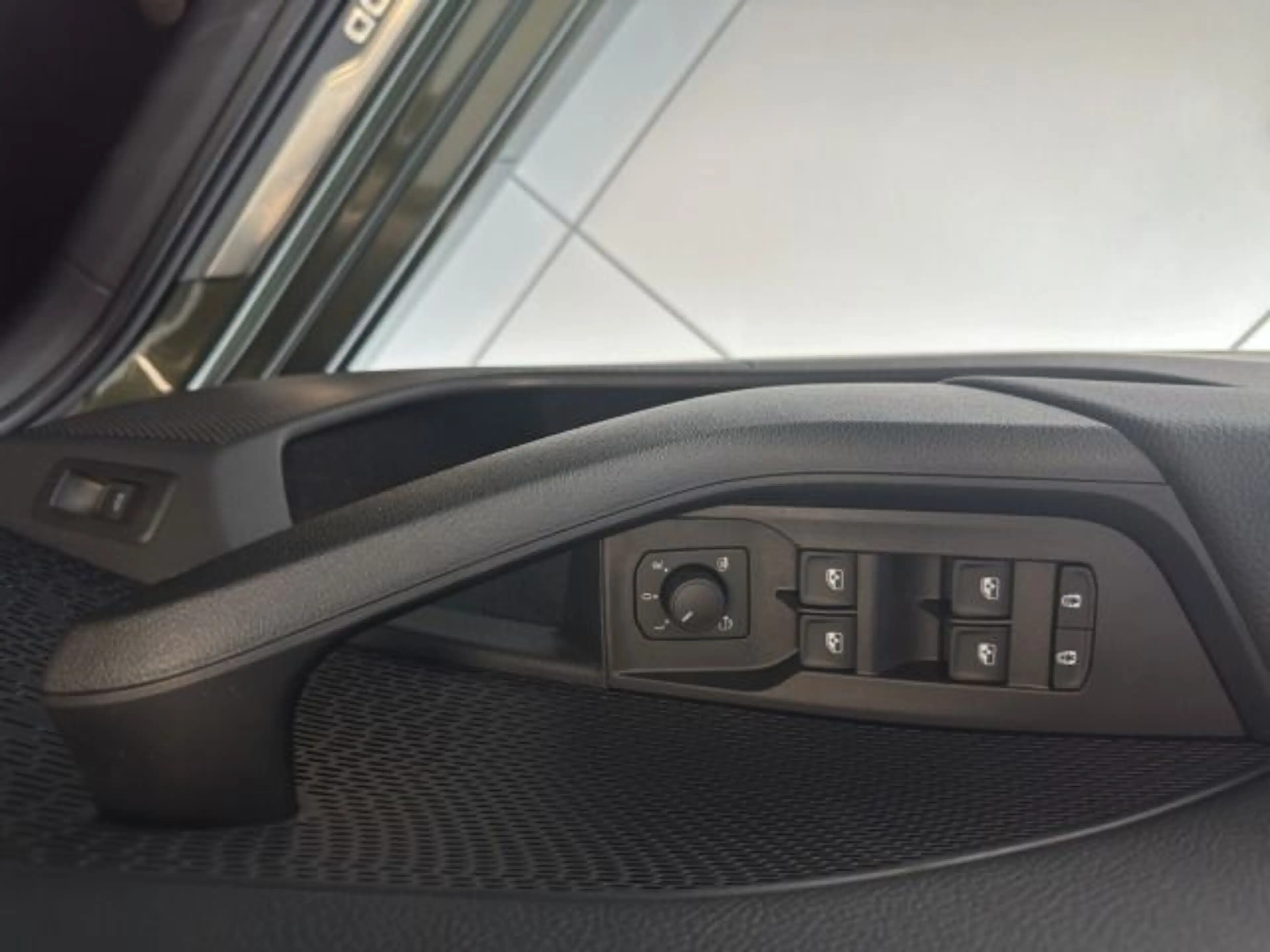 Skoda Octavia Combi 2.0 TSI DSG 4x4 SPORTLINE LED PDC — photo 8