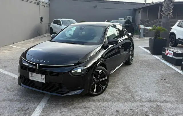 Lancia Ypsilon NUOVA Lancia Ypsilon 1.2 mhev LX 1OOcv e-dct AUTOM