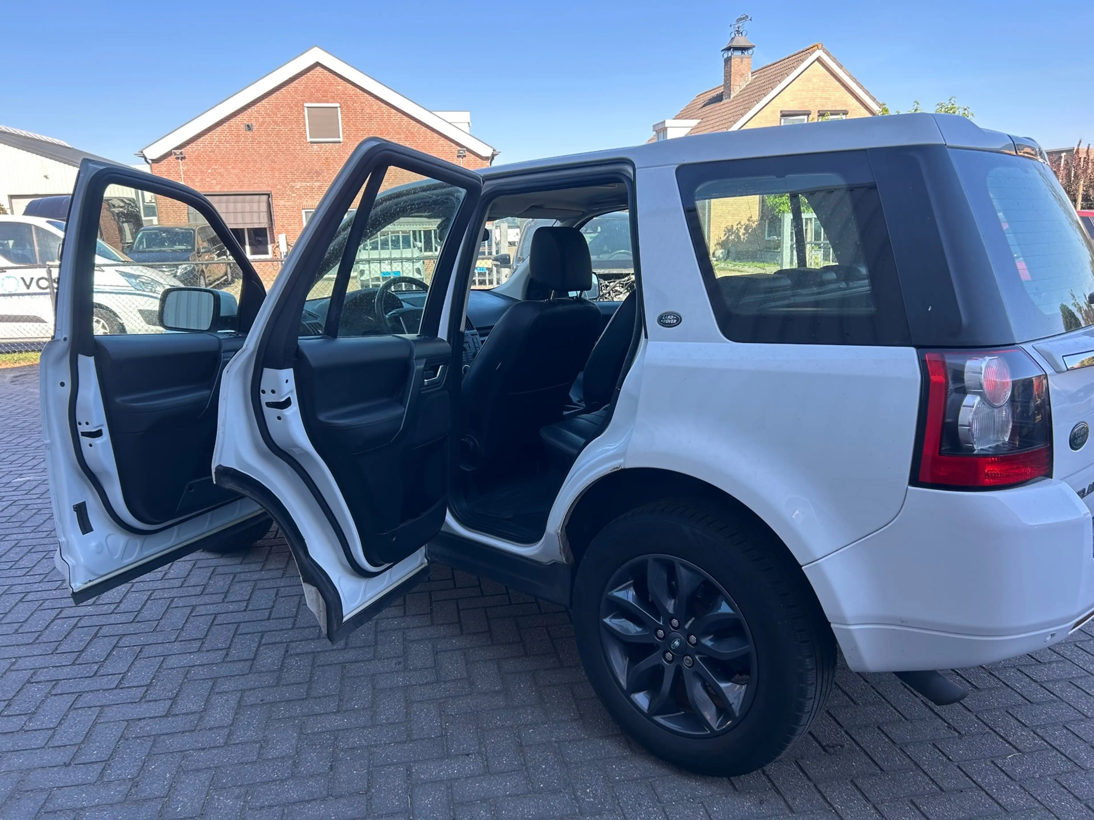 Land Rover Freelander 2.2 SD4 SE | LEER | AUTOM | NAVI | 4x4 | — photo 11