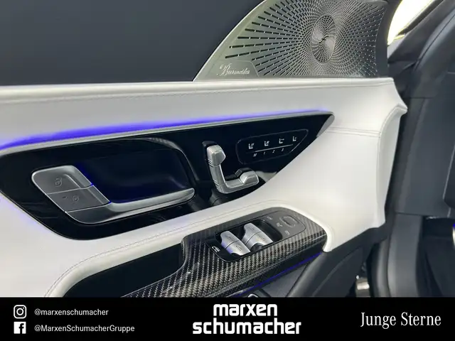 Mercedes-Benz SL view 14