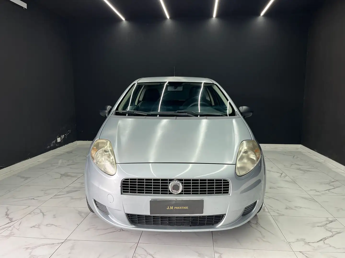 Fiat Grande Punto 3p 1.2 Fun 60Cv OK NEOPATENTATI Gris - 2