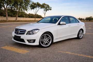 220CDI BE Avantgarde 7G Plus 4M