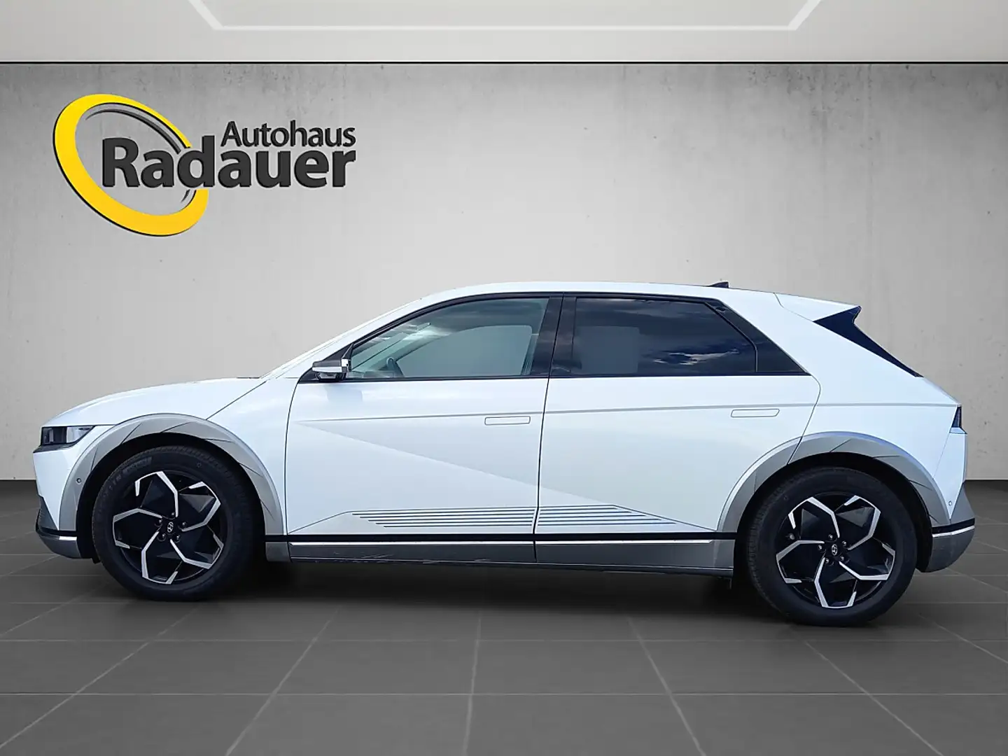 Hyundai IONIQ 5 Ioniq 5 Elektro 77,4kWh Top Line Long Range AWD... Weiß - 2
