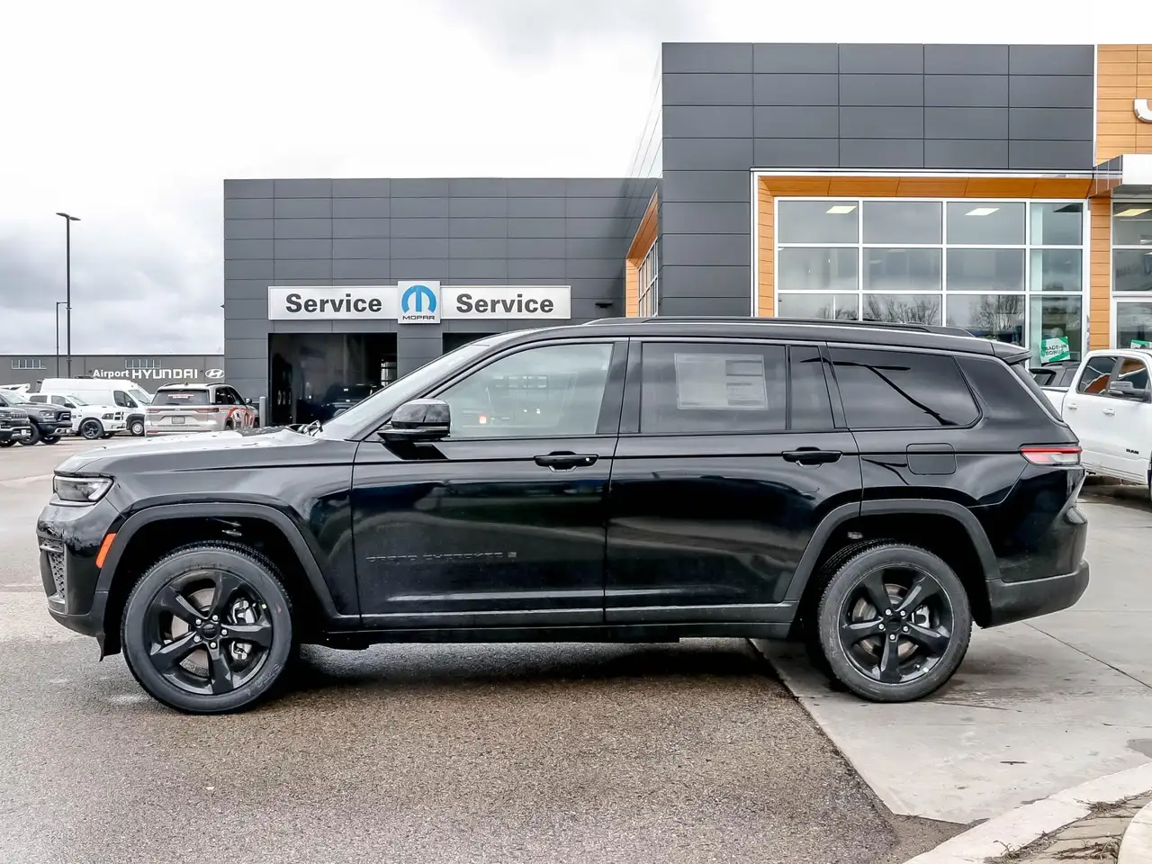 Jeep Grand Cherokee снимка Jeep Grand Cherokee