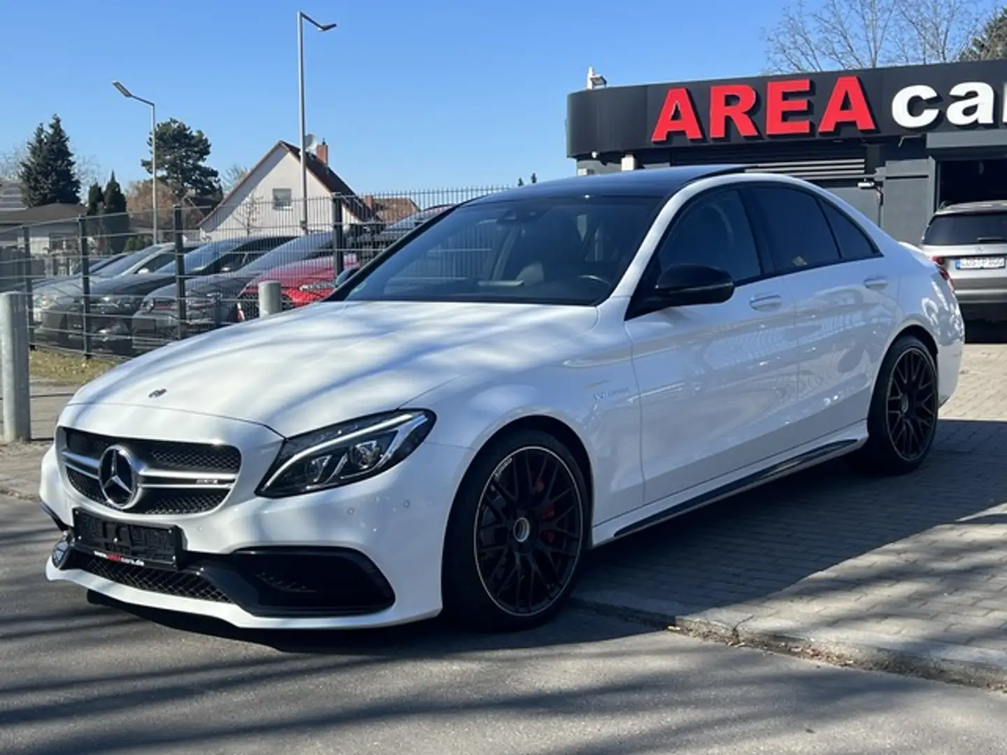 Mercedes-Benz C 63 AMG S *PANO*PERF.ABGAS*BURM*NIGHT*KEY*KAM* White - 1