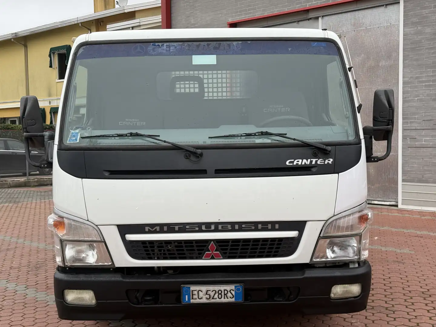 Mitsubishi Canter RIBALTABILE 3C11 3.0 TDI PLM Cabinato Comfort Weiß - 2