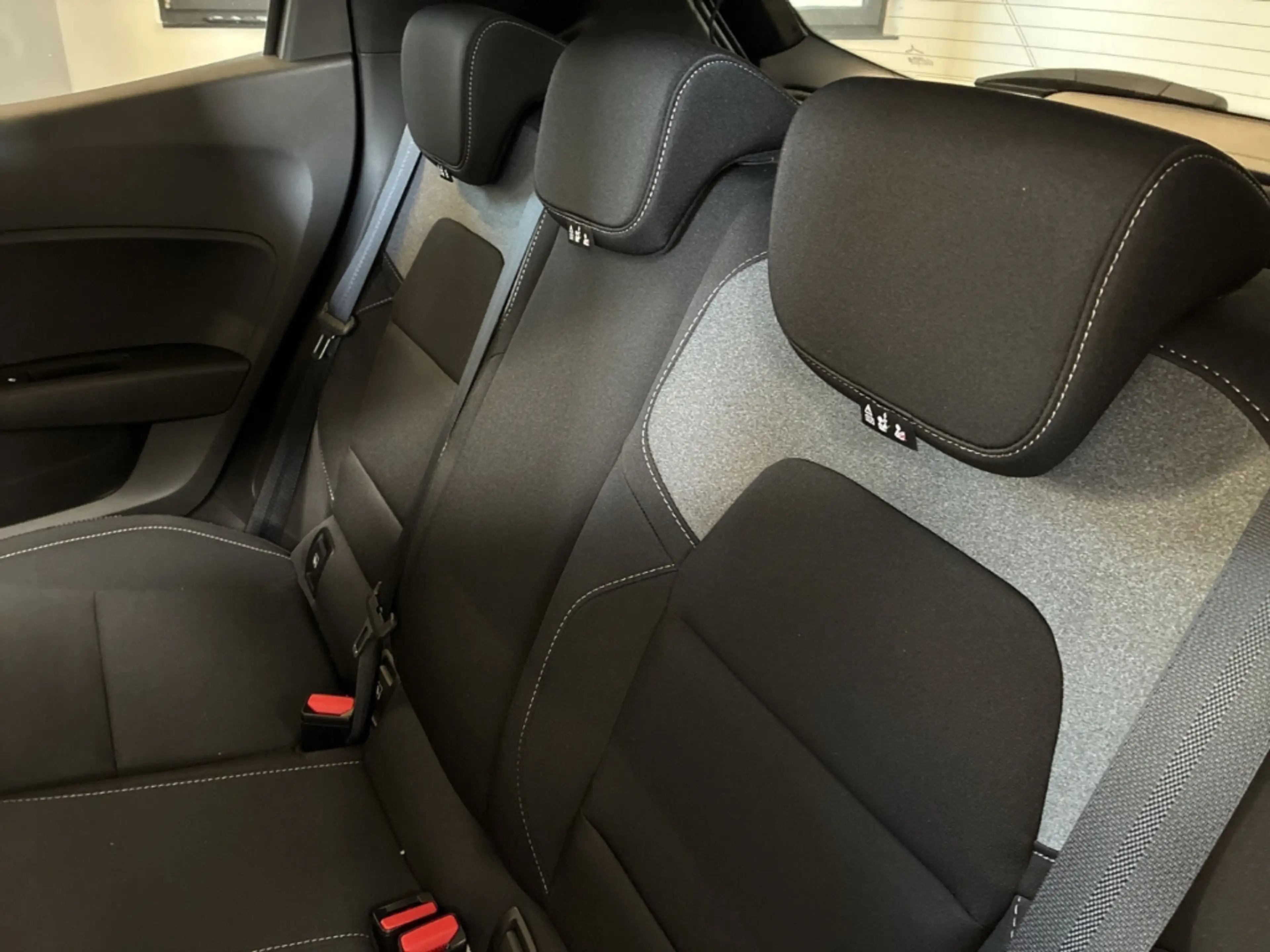 Mitsubishi Colt 1.0 Turbo Plus KAMERA/LED/DAB — photo 11