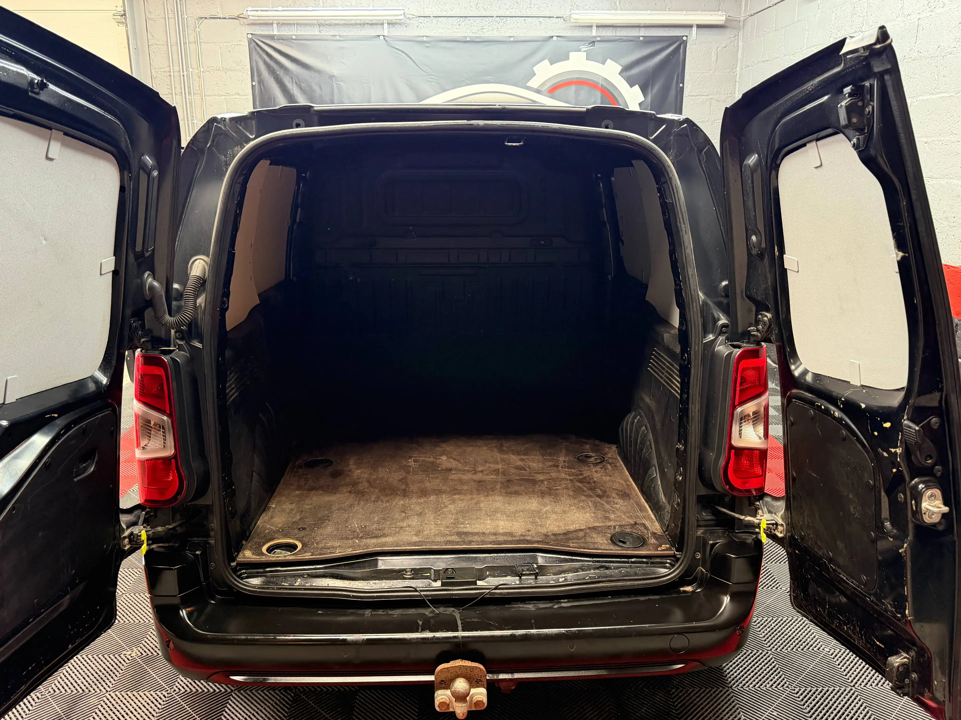 Peugeot Partner 1.5 BlueHDi L1 STD Heavy Prem.S/S(EU6.2 — photo 9