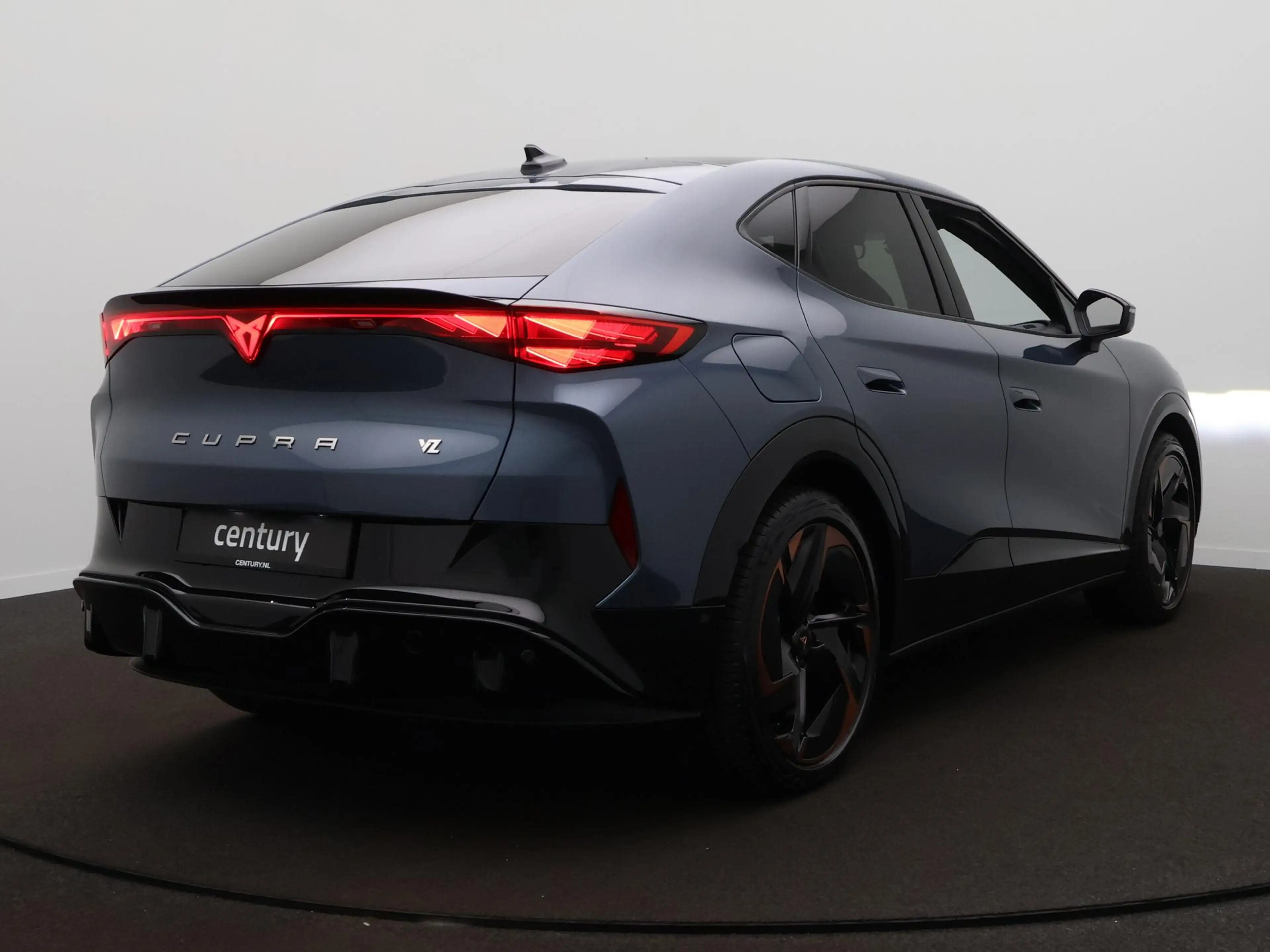 CUPRA Tavascan VZ Adrenaline 82 kWh 340PK / Panodak / Elek. Stoel — photo 6