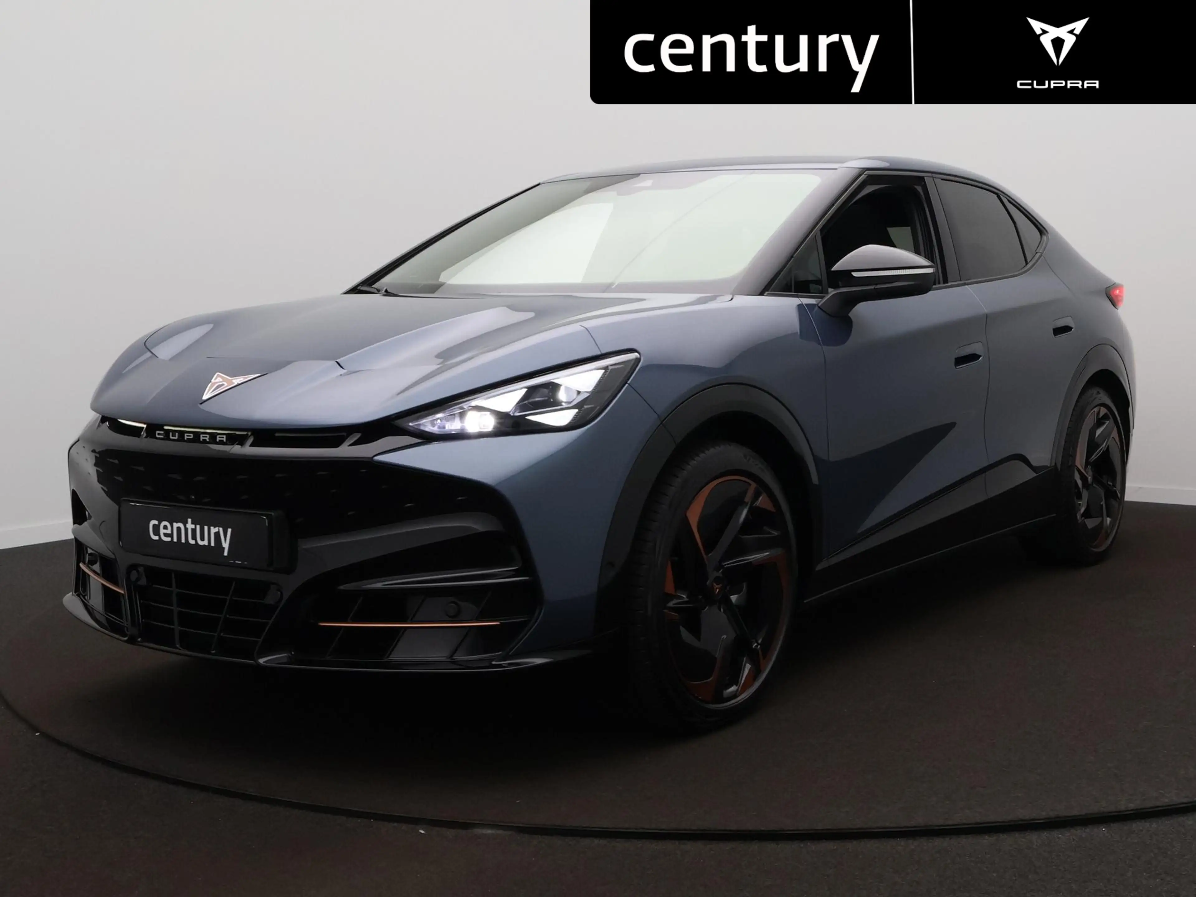 CUPRA Tavascan VZ Adrenaline 82 kWh 340PK / Panodak / Elek. Stoel