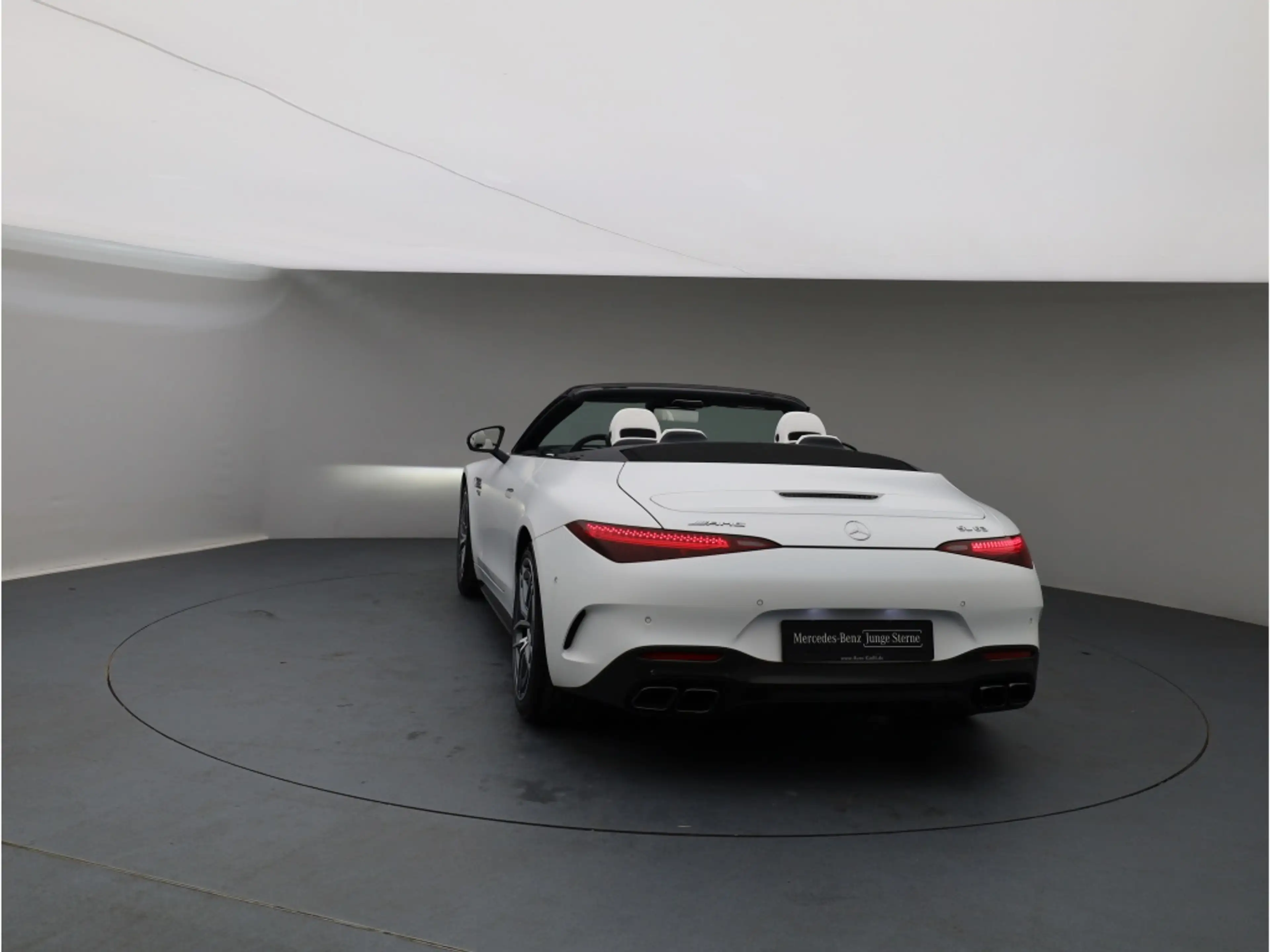 Mercedes-Benz SL 63 AMG 4M+ manufaktur Carbon HeadUp Massage — photo 5