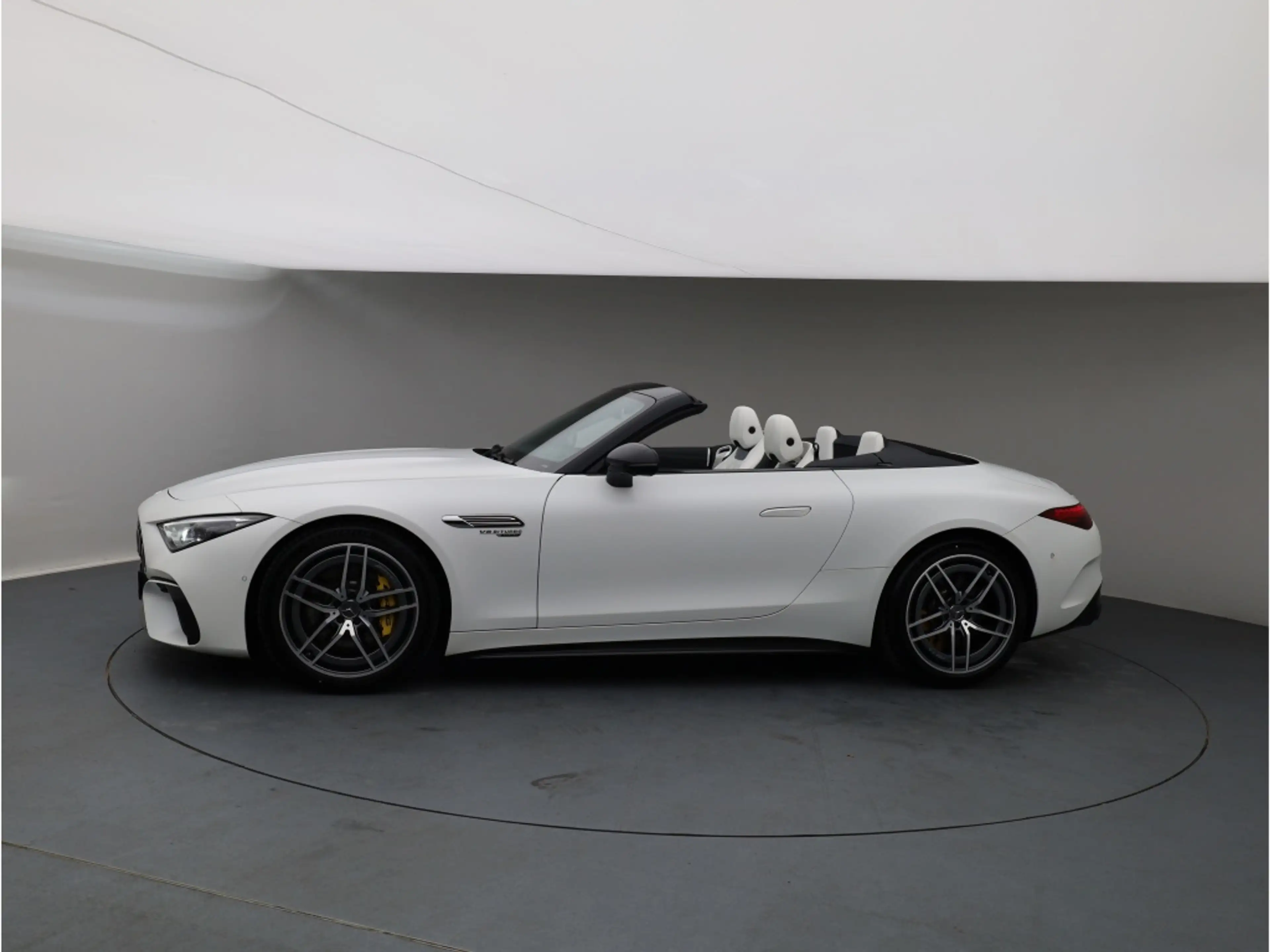 Mercedes-Benz SL 63 AMG 4M+ manufaktur Carbon HeadUp Massage — photo 3