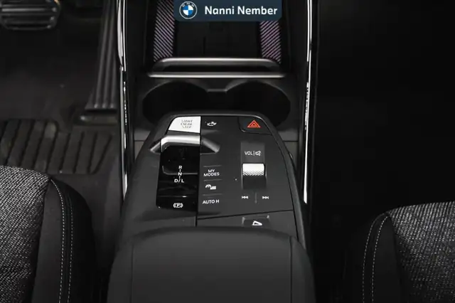 BMW X1 view 13