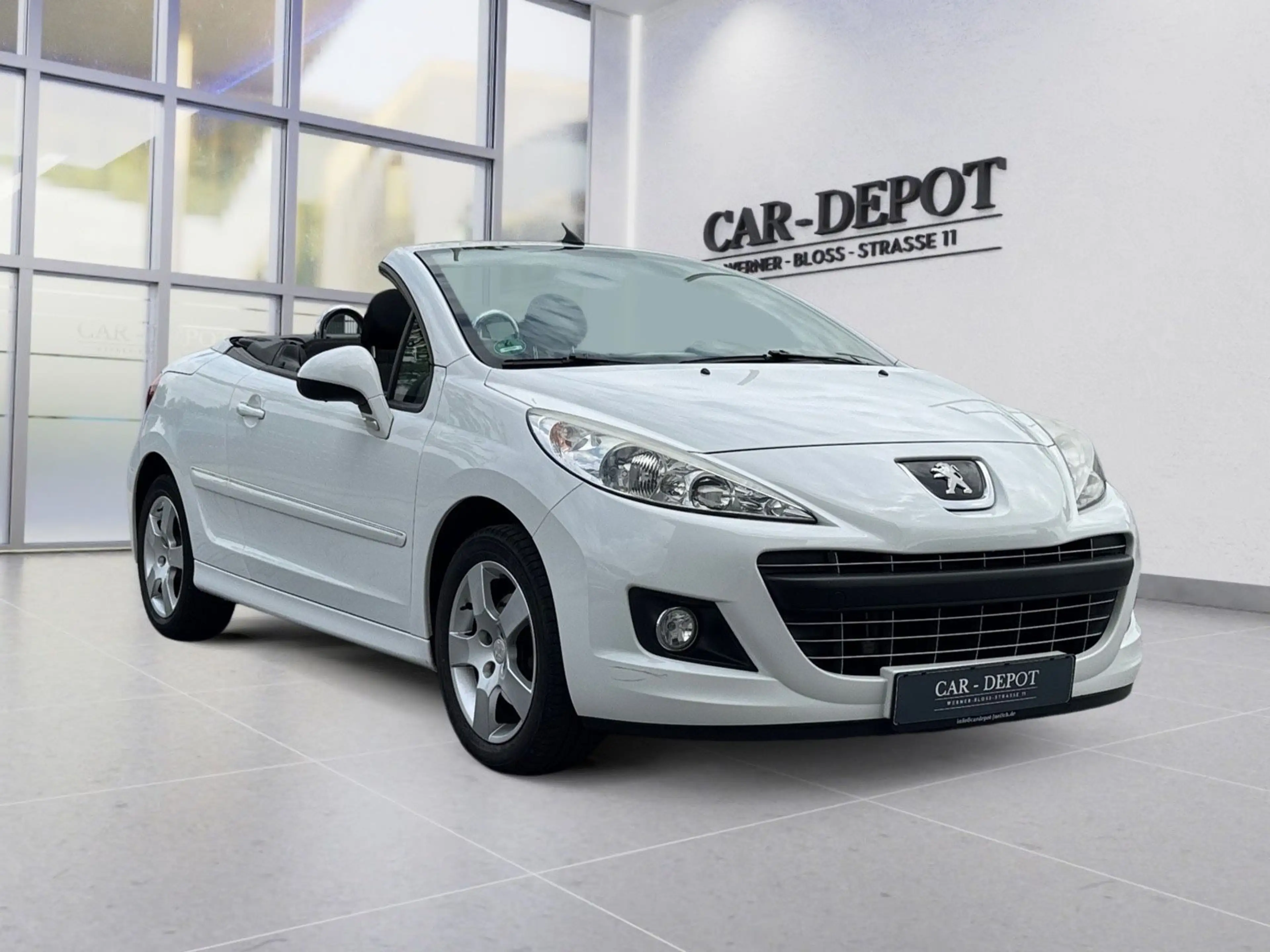 Peugeot 207 CC Cabrio-Coupe Platinum*KLIMA*USB*SHZ*SPORT — photo 9