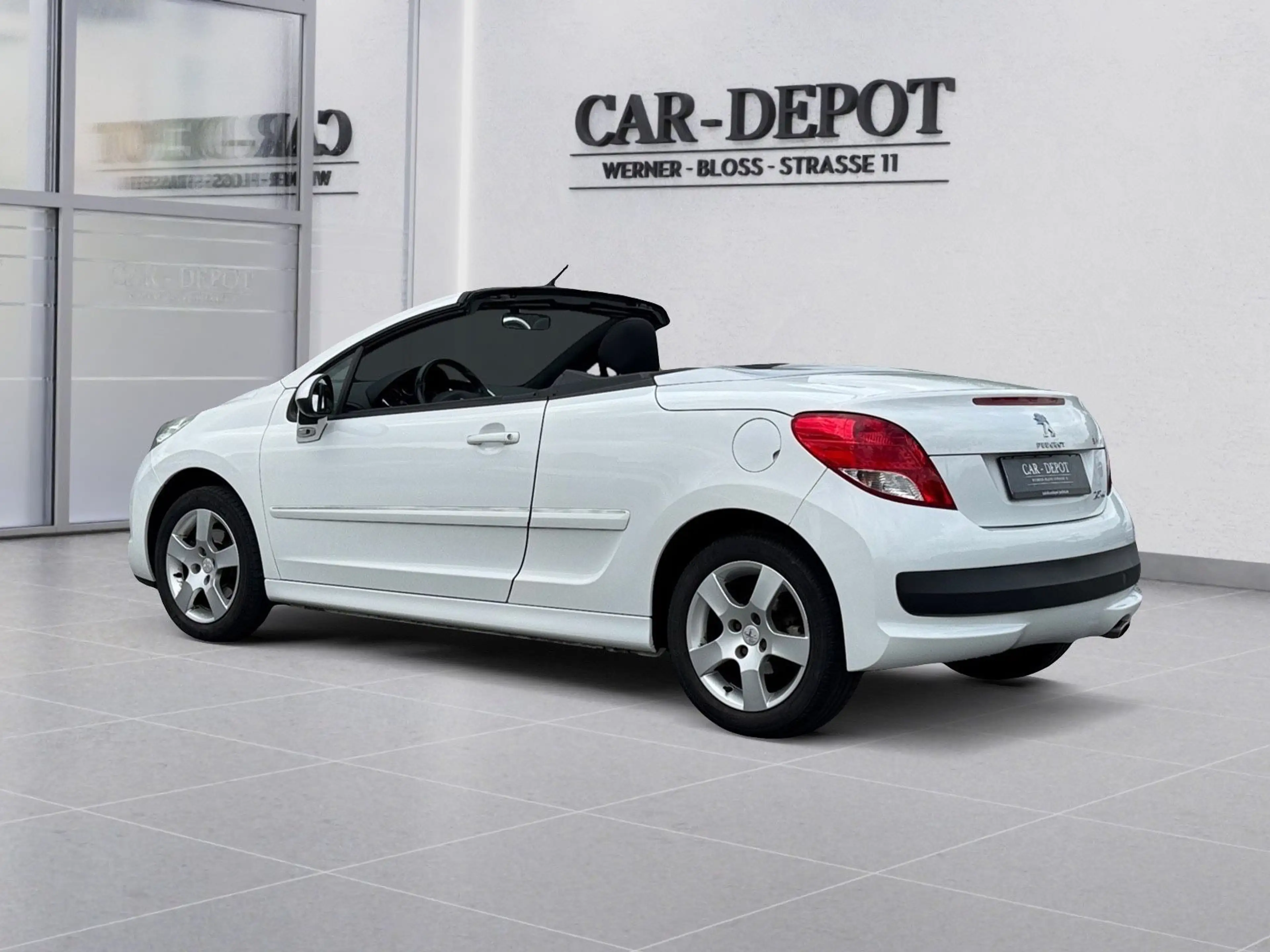 Peugeot 207 CC Cabrio-Coupe Platinum*KLIMA*USB*SHZ*SPORT — photo 5