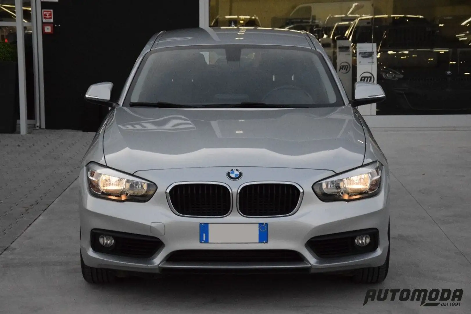 BMW 118 d Business "SOLO 49.355KM" Grigio - 2