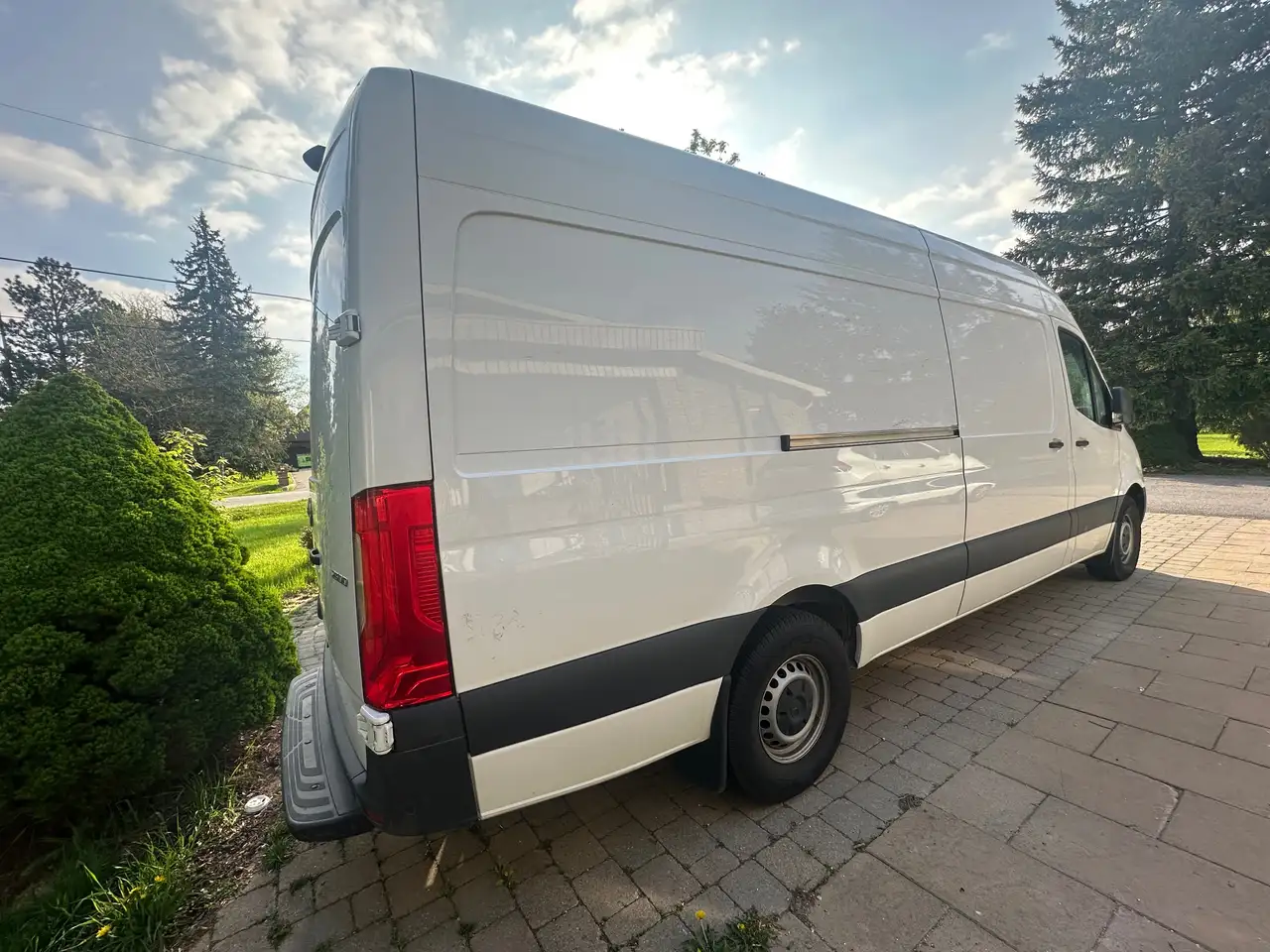 Mercedes-Benz Sprinter снимка Mercedes-Benz Sprinter